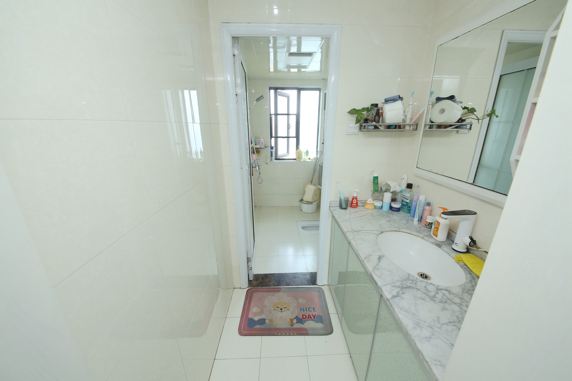 万象凯旋湾  3室2厅2卫    138.0万卫生间