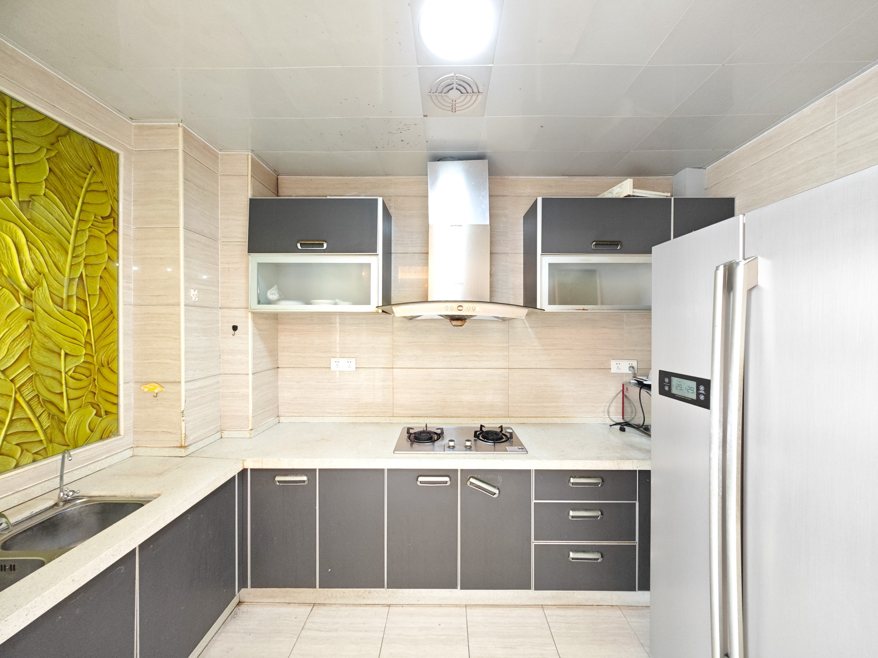 鑫远湘府华城  4室2厅2卫    184.0万厨房