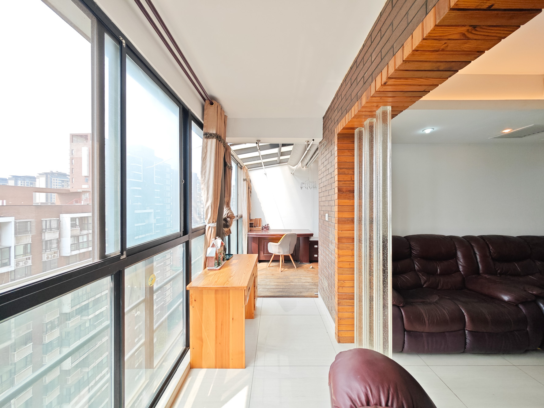 鑫远湘府华城  4室2厅2卫    184.0万其他