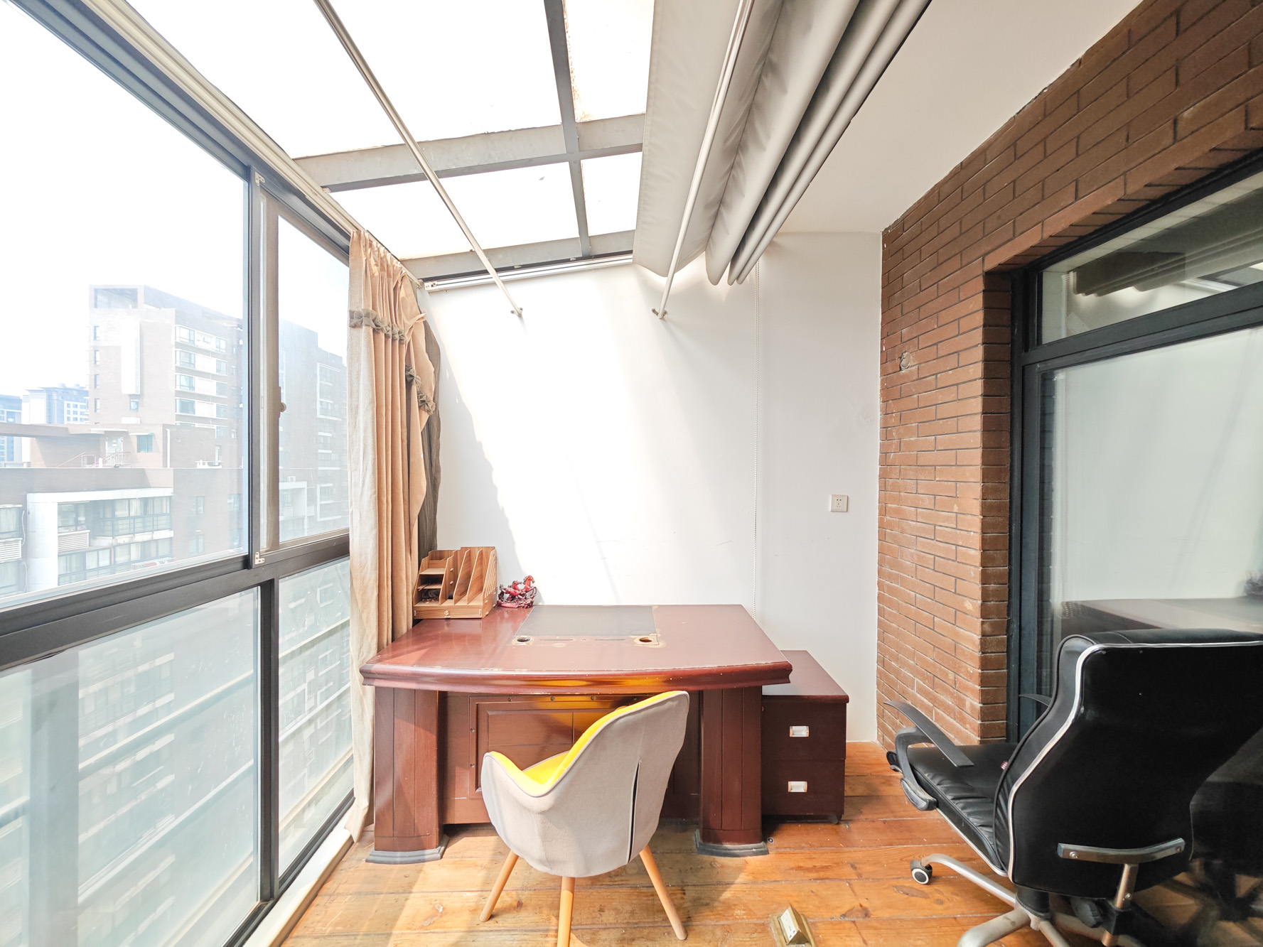 鑫远湘府华城  4室2厅2卫    184.0万其他