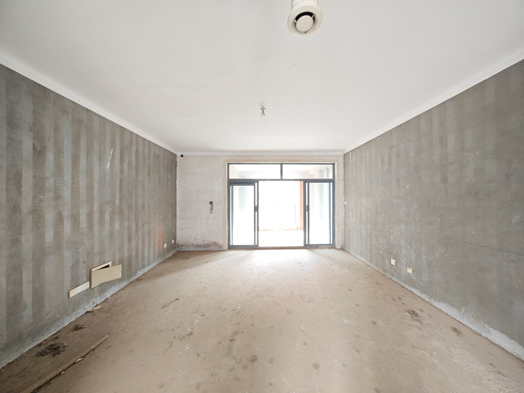 奥林匹克花园 4室2厅2卫 149.0万 奥林匹克花园 4室2厅2卫 149.0万客厅