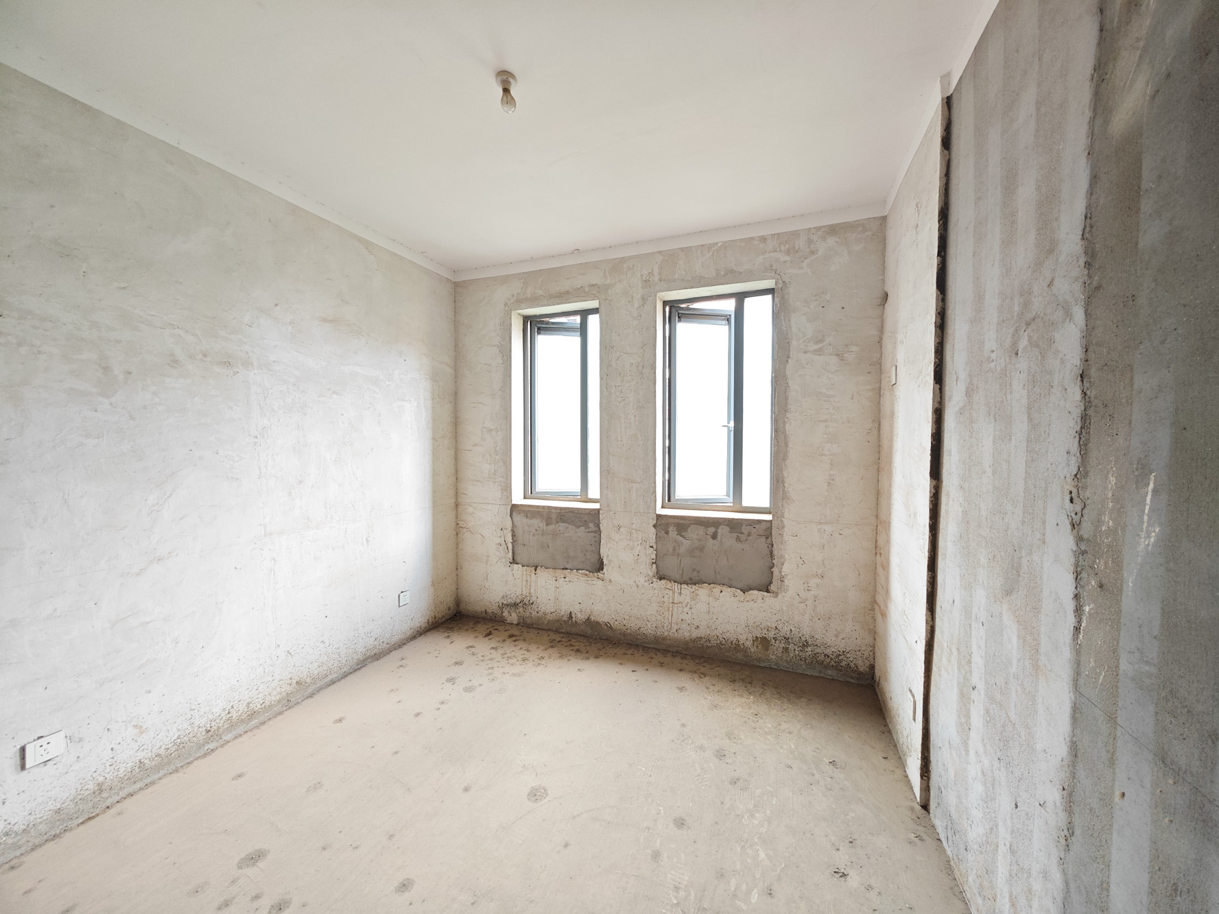 奥林匹克花园 4室2厅2卫 149.0万 奥林匹克花园 4室2厅2卫 149.0万卧室