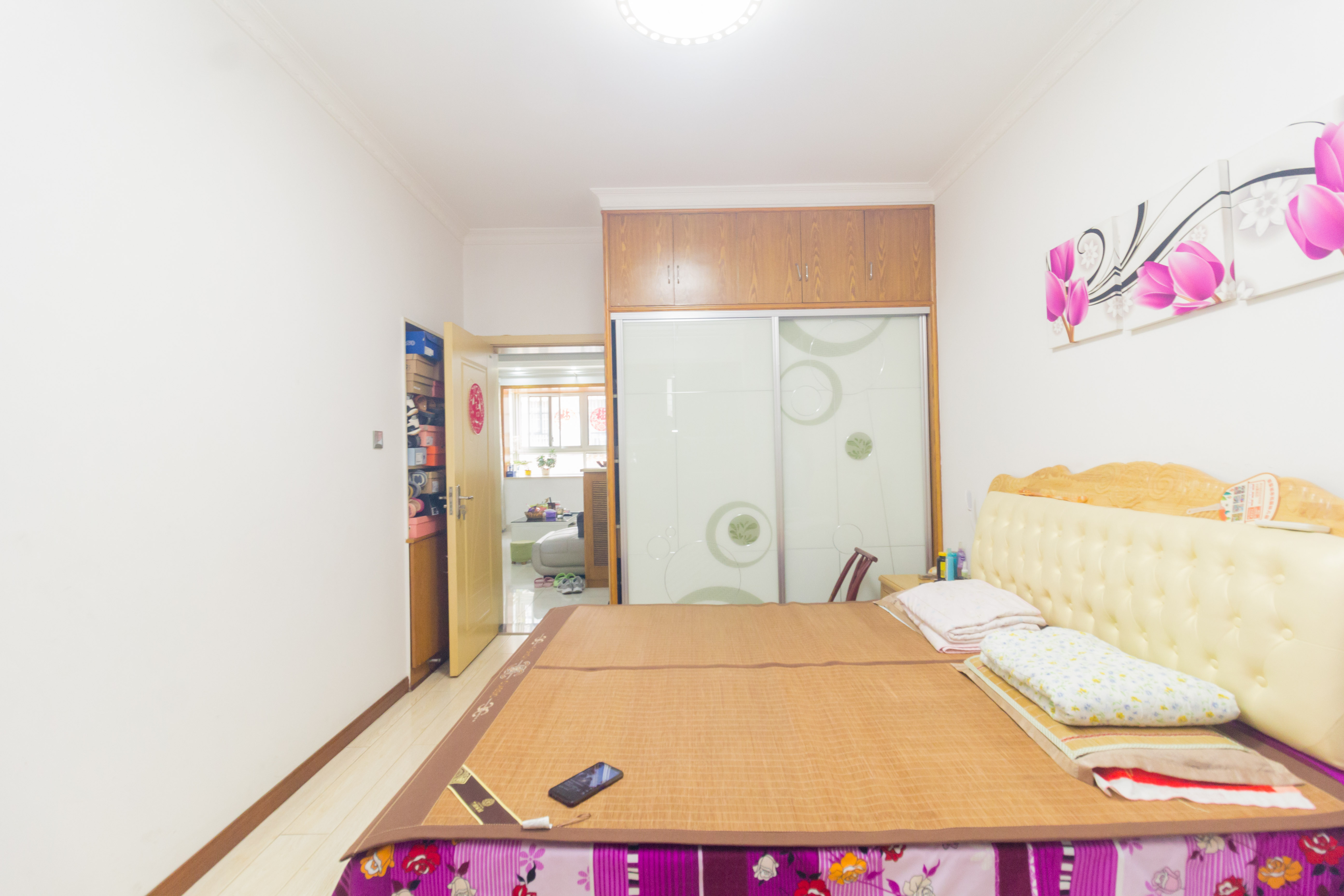 榔梨综合市场  3室2厅2卫    63.8万卧室