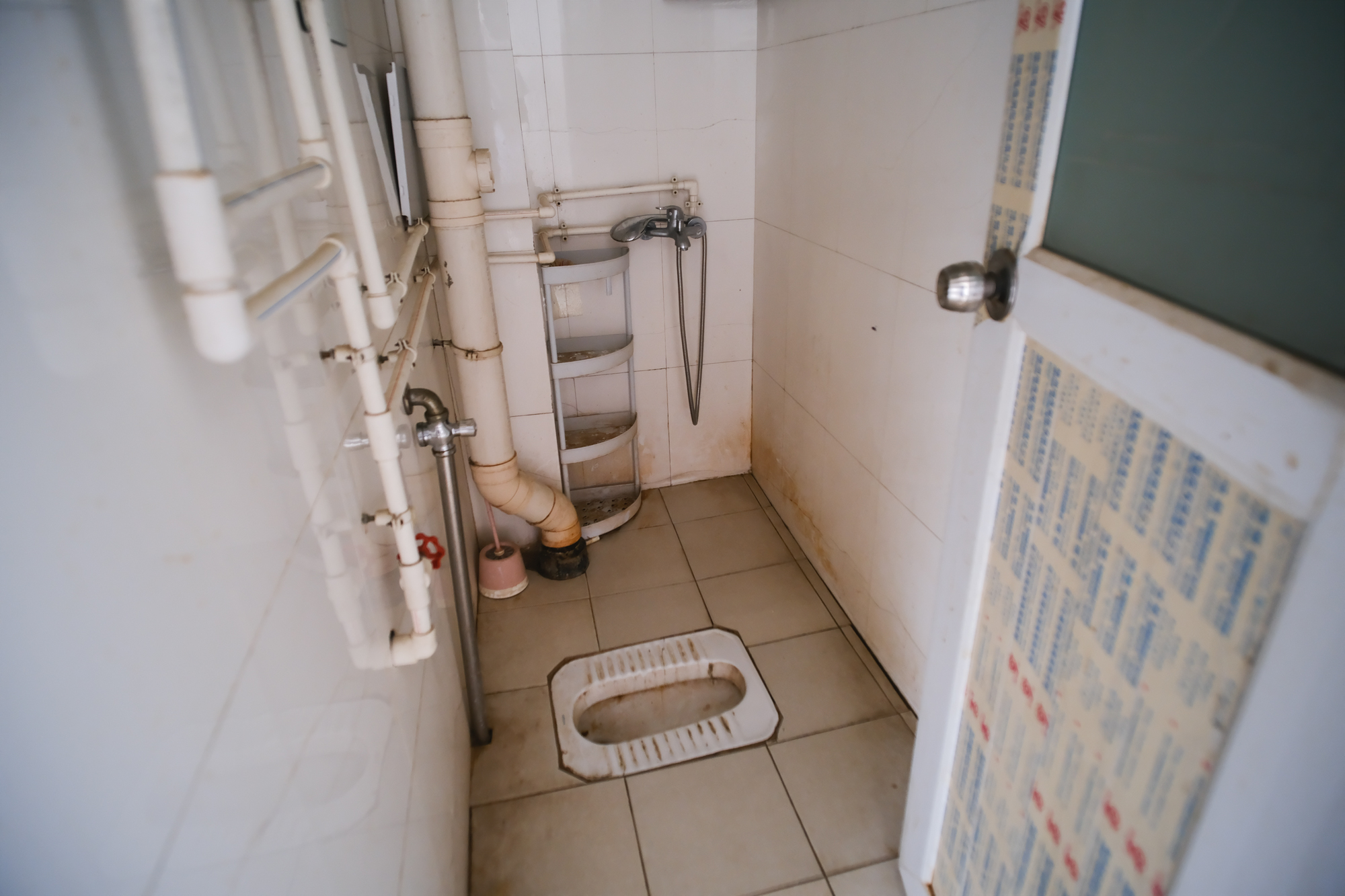 金鹰机电大市场 5室2厅1卫 78.8万 金鹰机电大市场 5室2厅1卫 78.8万卫生间