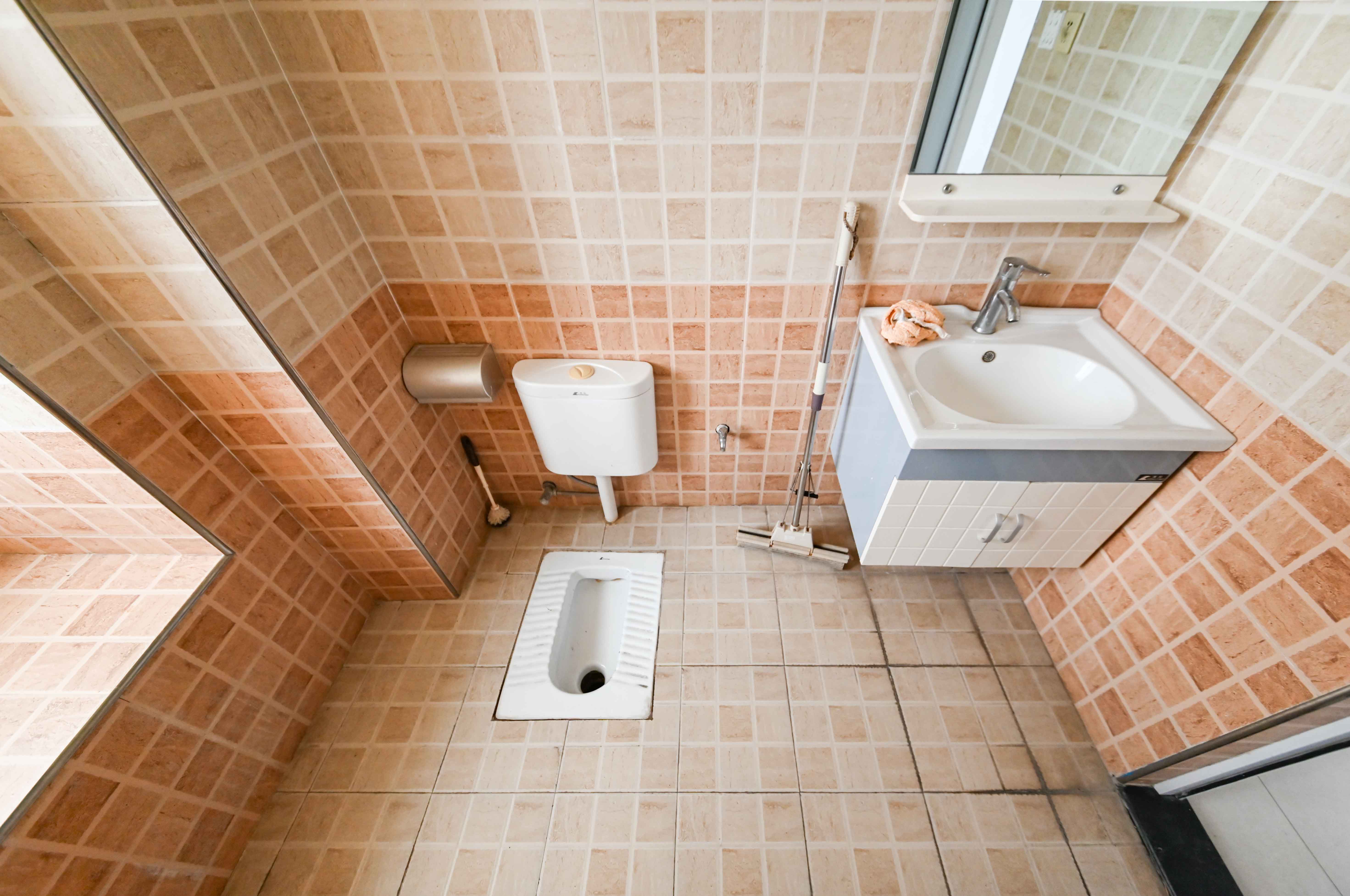 优山美地 3室2厅2卫 92.8万 优山美地 3室2厅2卫 92.8万卫生间