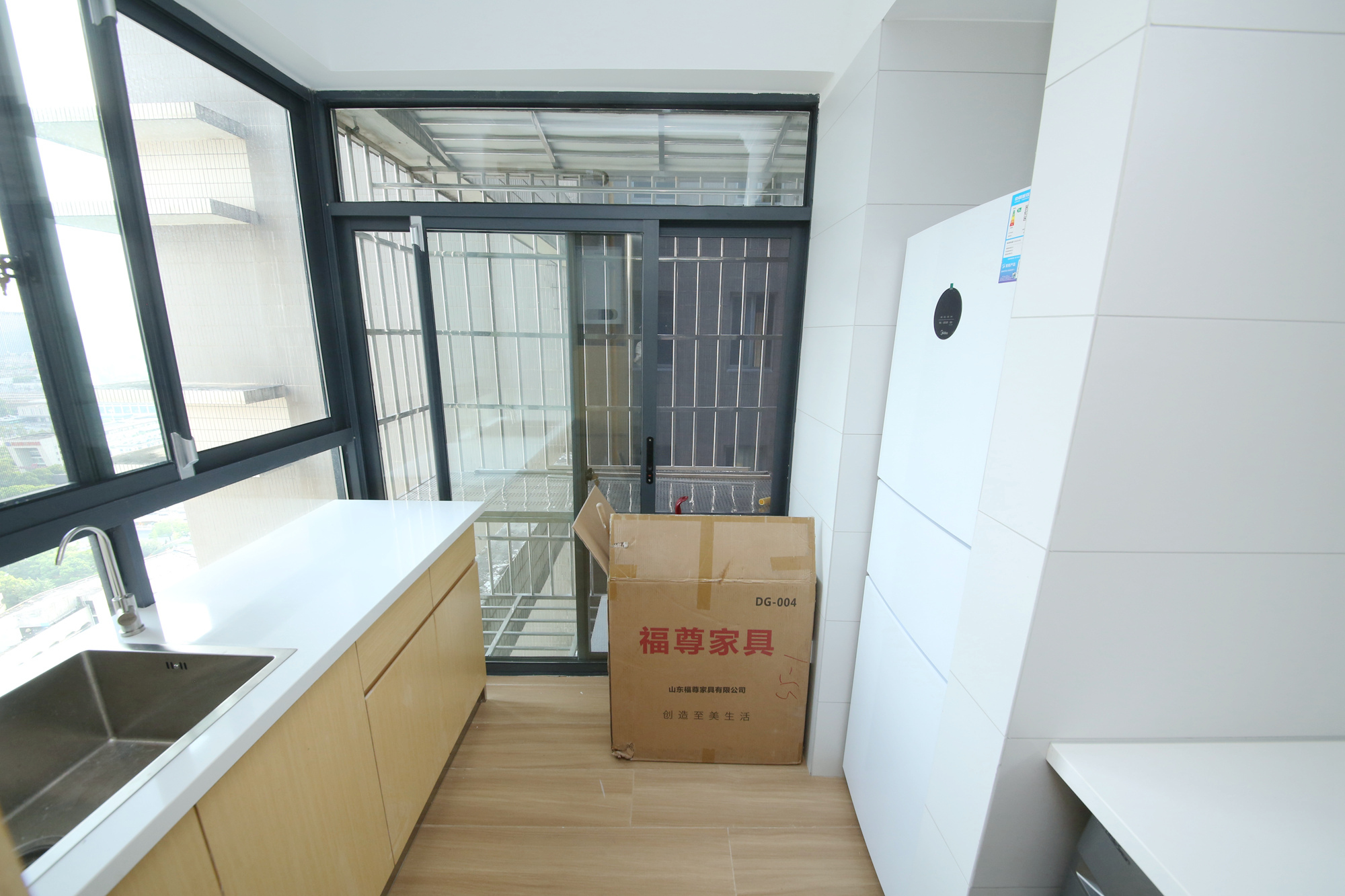 东方银座（东方摩卡）  2室1厅1卫    59.0万阳台