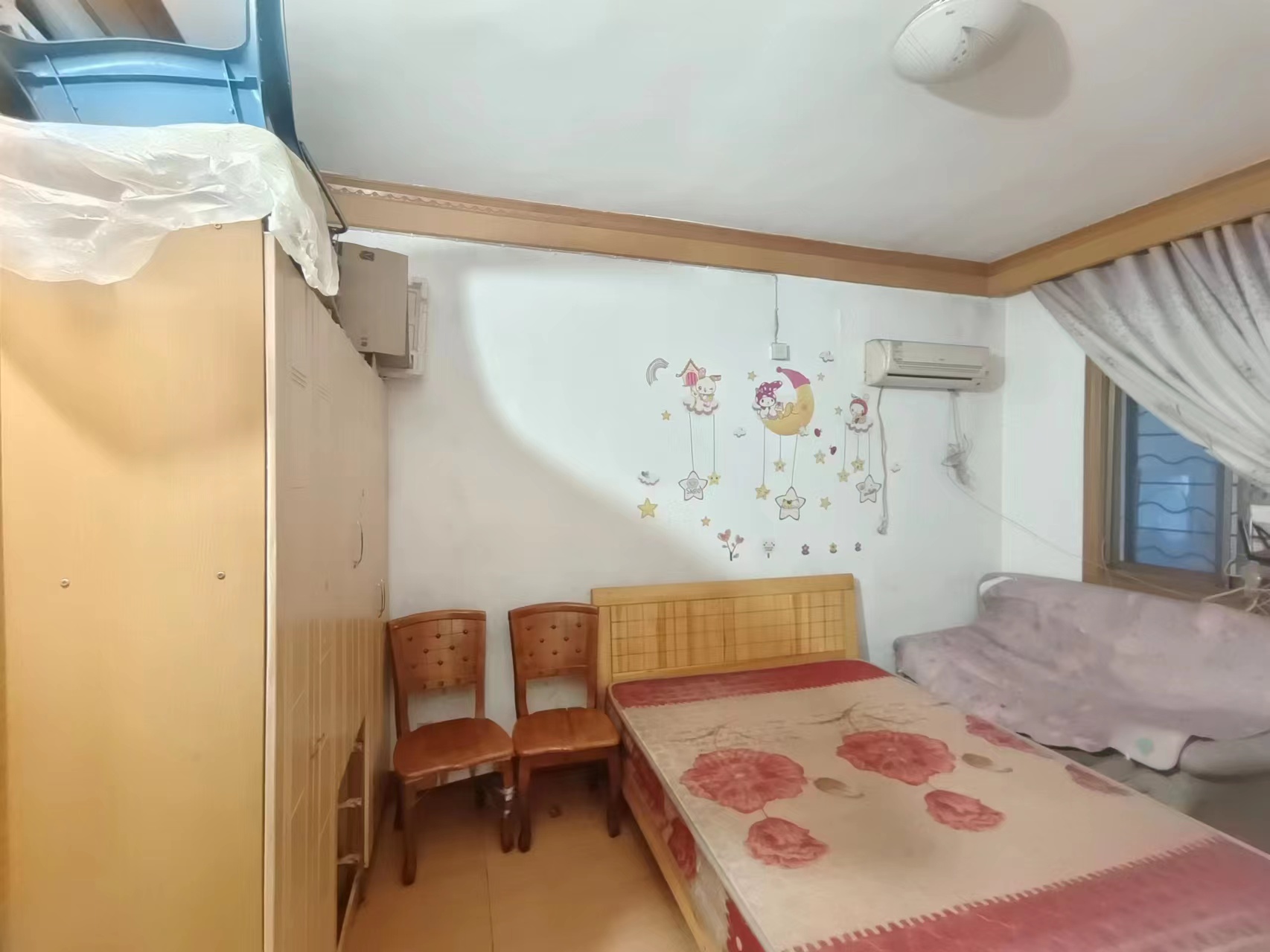 新华二村 2室2厅1卫 18.8万 新华二村 2室2厅1卫 18.8万室内图