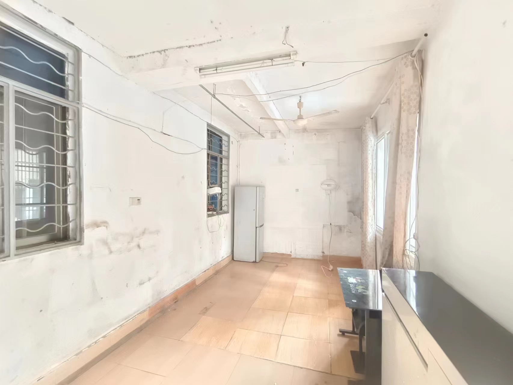 新华二村 2室2厅1卫 18.8万 新华二村 2室2厅1卫 18.8万室内图