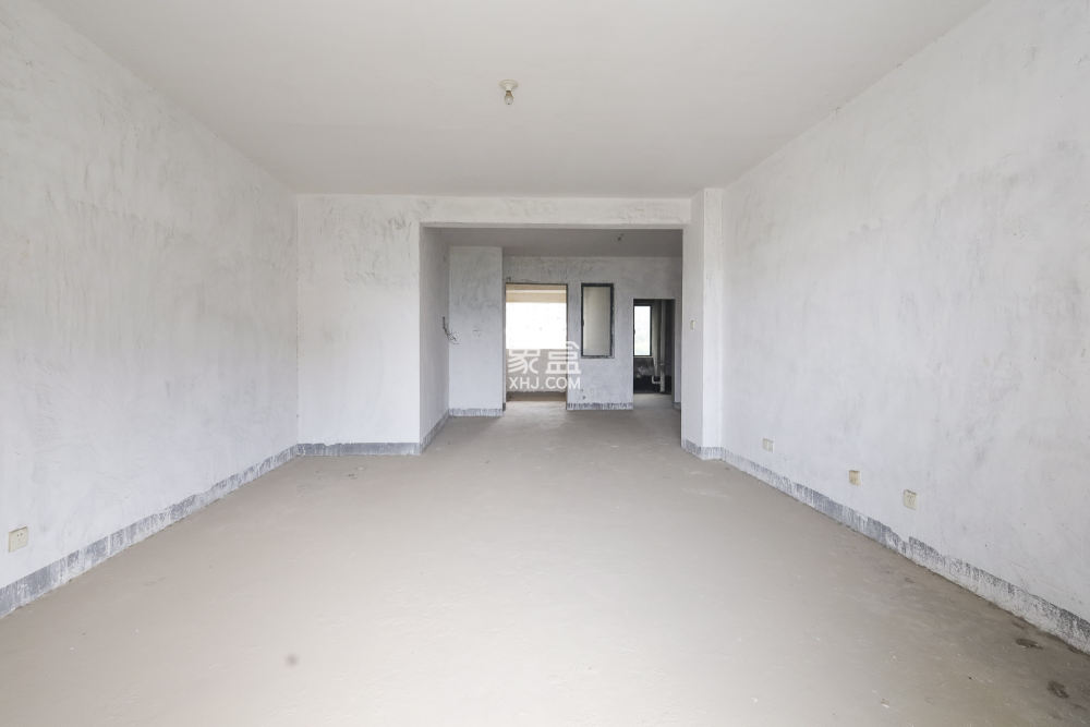 西山汇景一、二期  4室2厅1卫    274.6万