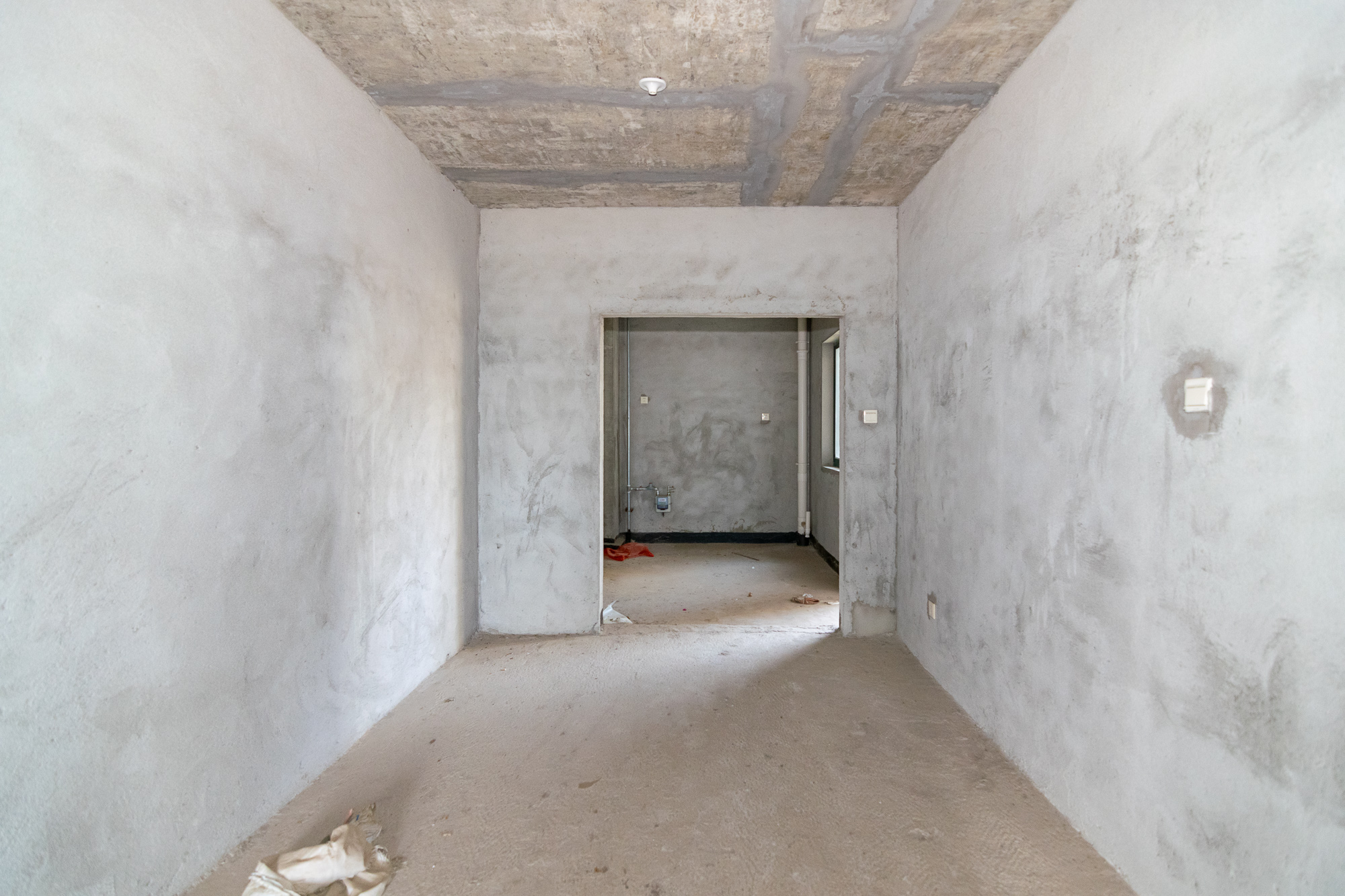 红建滨水铭城  4室2厅1卫    69.0万 红建滨水铭城  4室2厅1卫    69.0万客厅