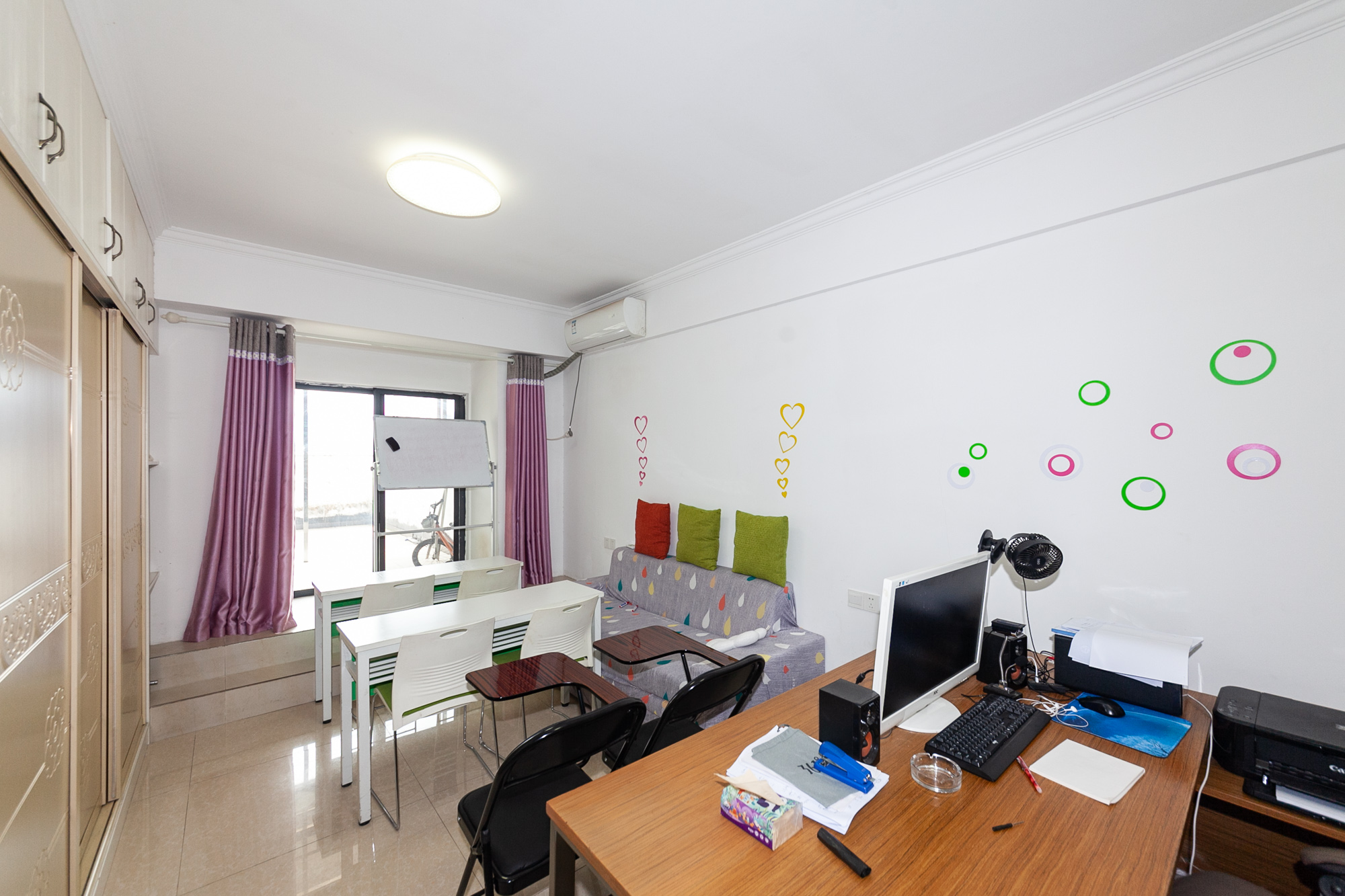 Cross尚公馆  1室1厅1卫    38.0万 Cross尚公馆  1室1厅1卫    38.0万客厅