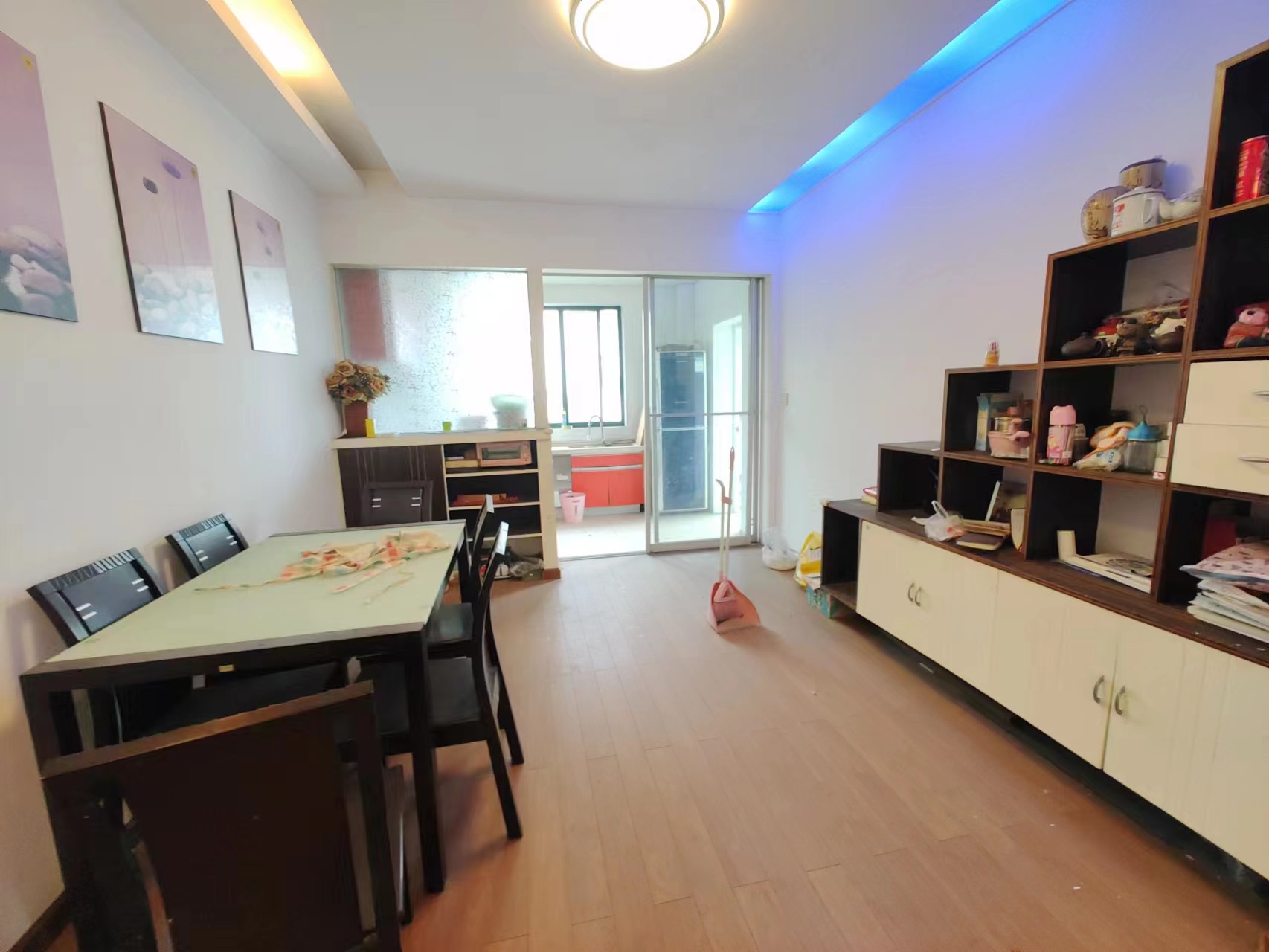 湘滨逸墅 3室2厅2卫 56.0万 湘滨逸墅 3室2厅2卫 56.0万室内图