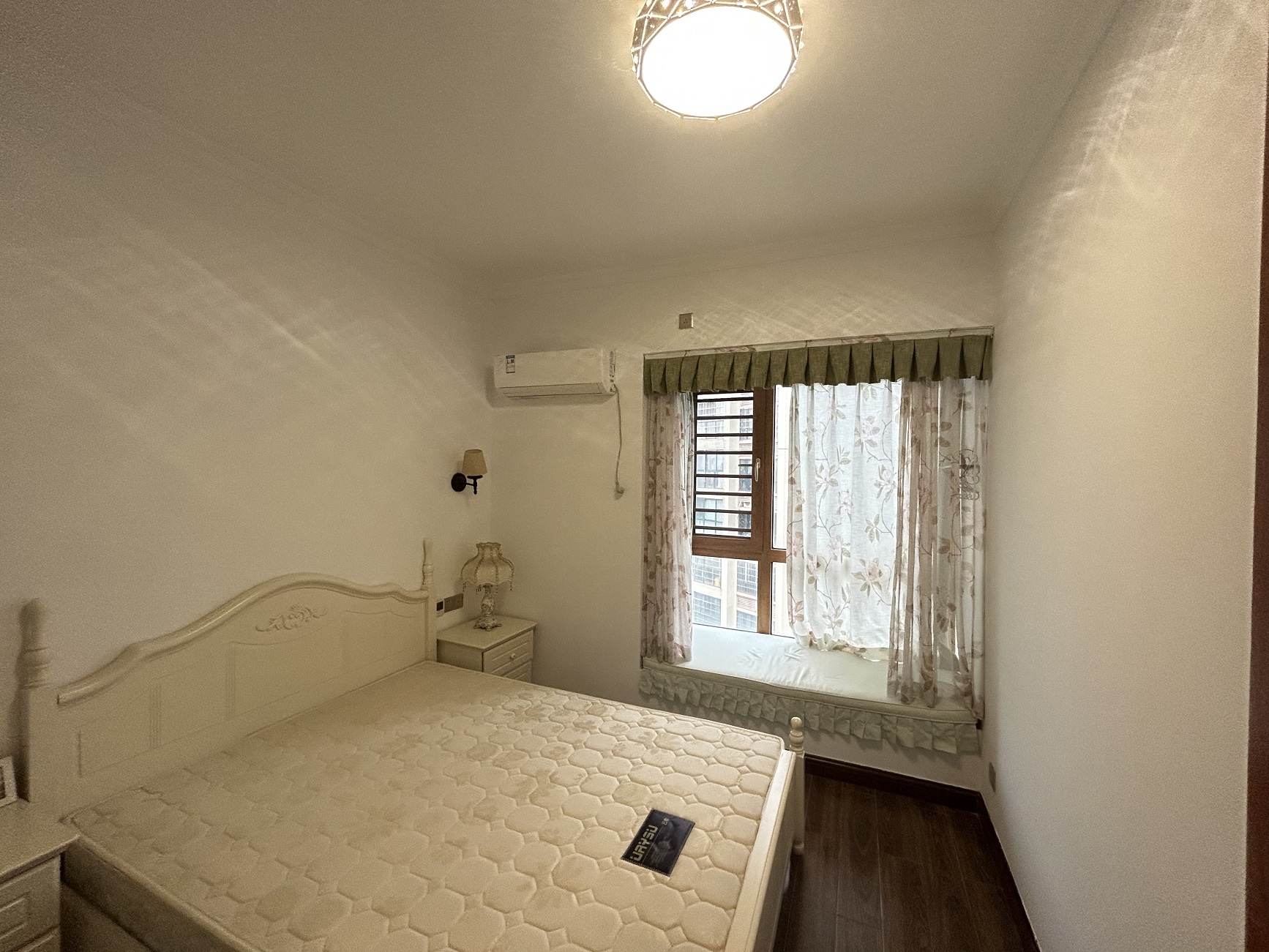 翠谷城  4室2厅2卫    75.0万 翠谷城  4室2厅2卫    75.0万室内图