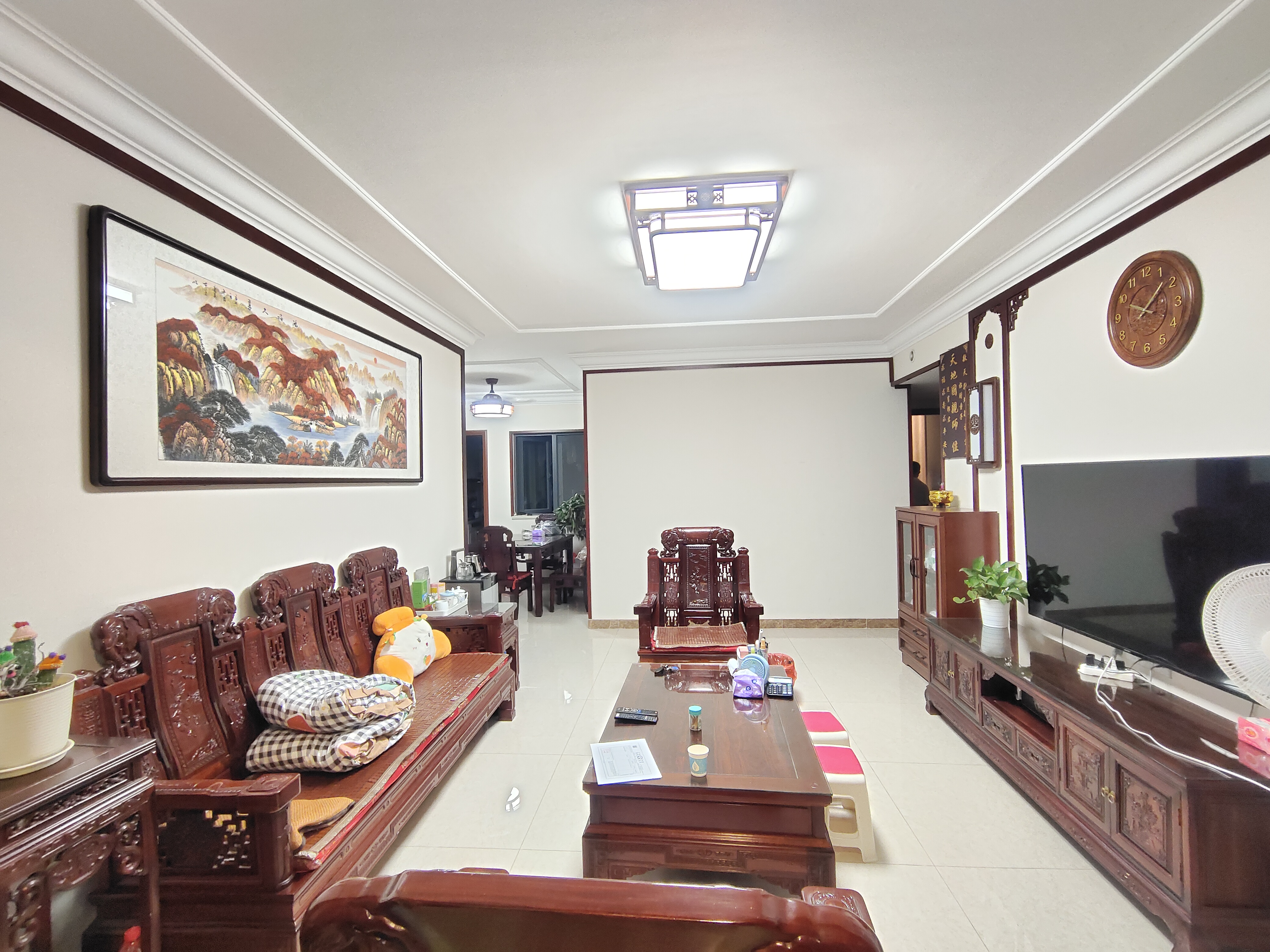 恒大华府 3室2厅2卫 95.5万 恒大华府 3室2厅2卫 95.5万室内图