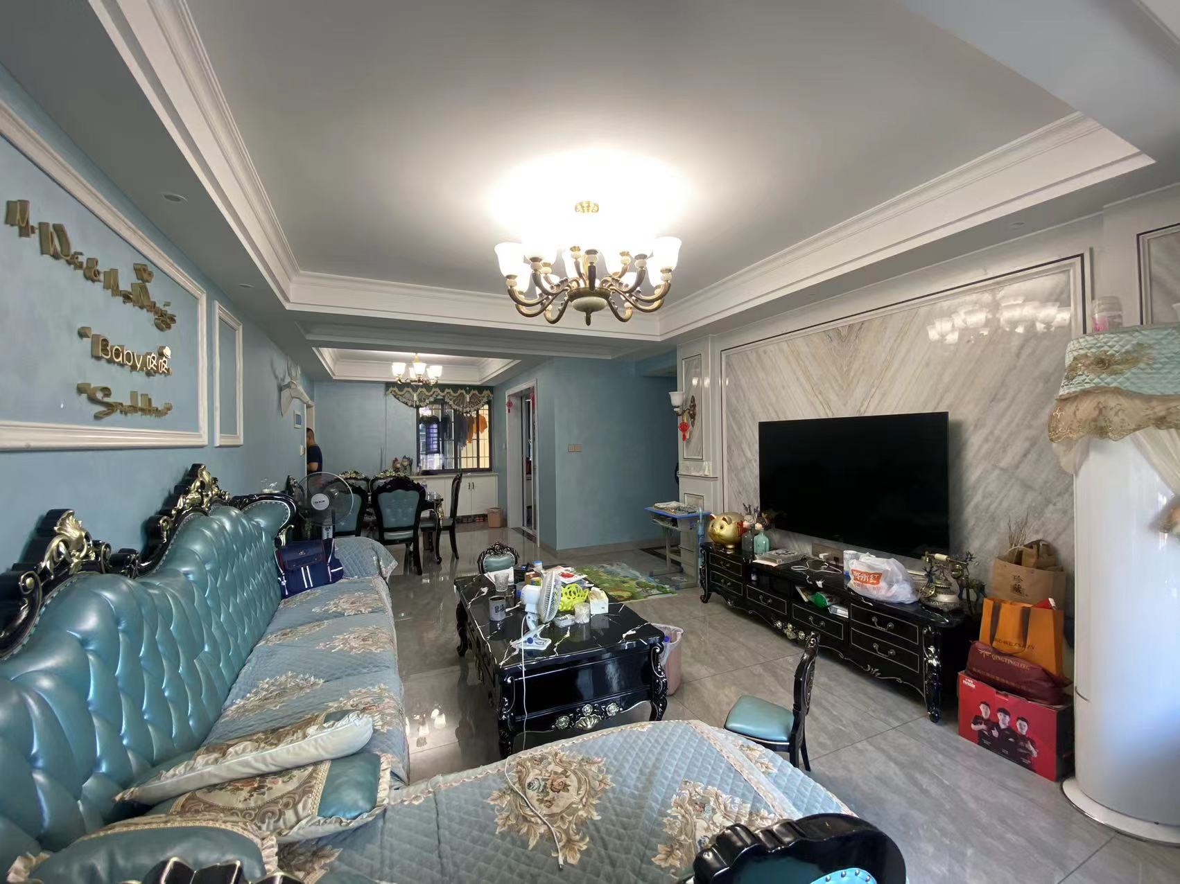 体育新城 3室2厅2卫 71.8万 体育新城 3室2厅2卫 71.8万室内图