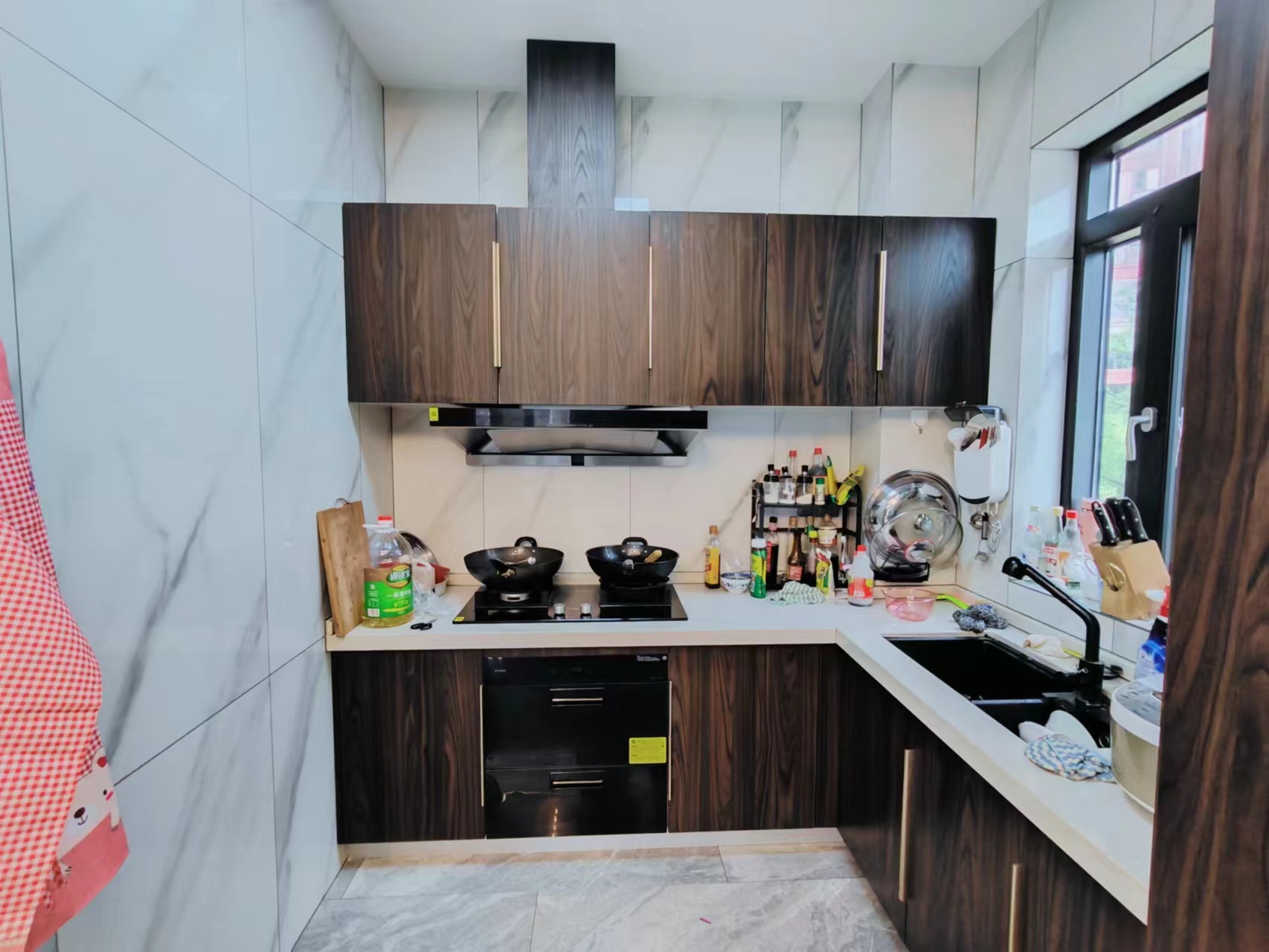 翡翠公园(北大资源) 4室3厅3卫 190.0万 翡翠公园(北大资源) 4室3厅3卫 190.0万室内图