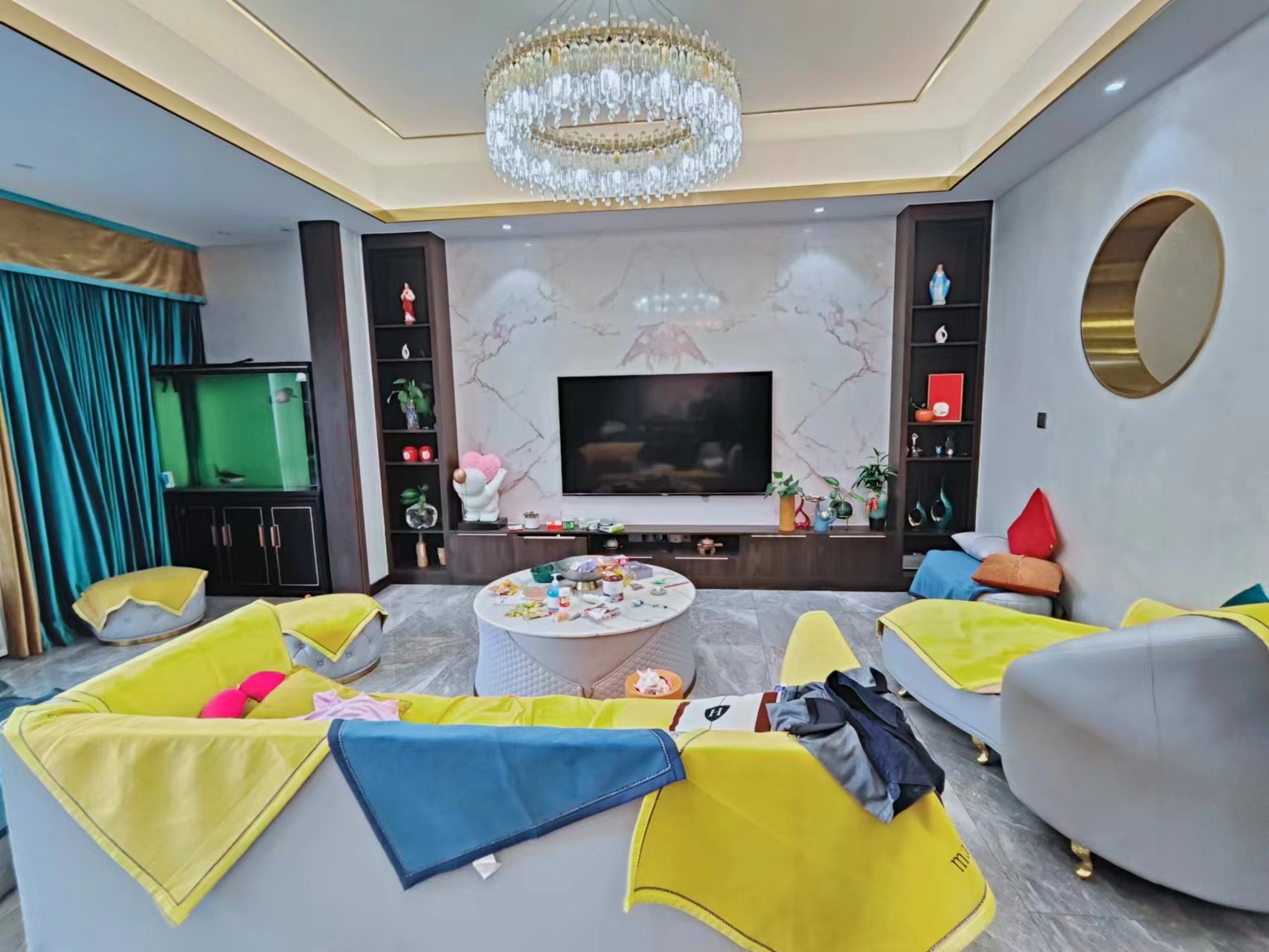 翡翠公园(北大资源) 4室3厅3卫 190.0万 翡翠公园(北大资源) 4室3厅3卫 190.0万室内图