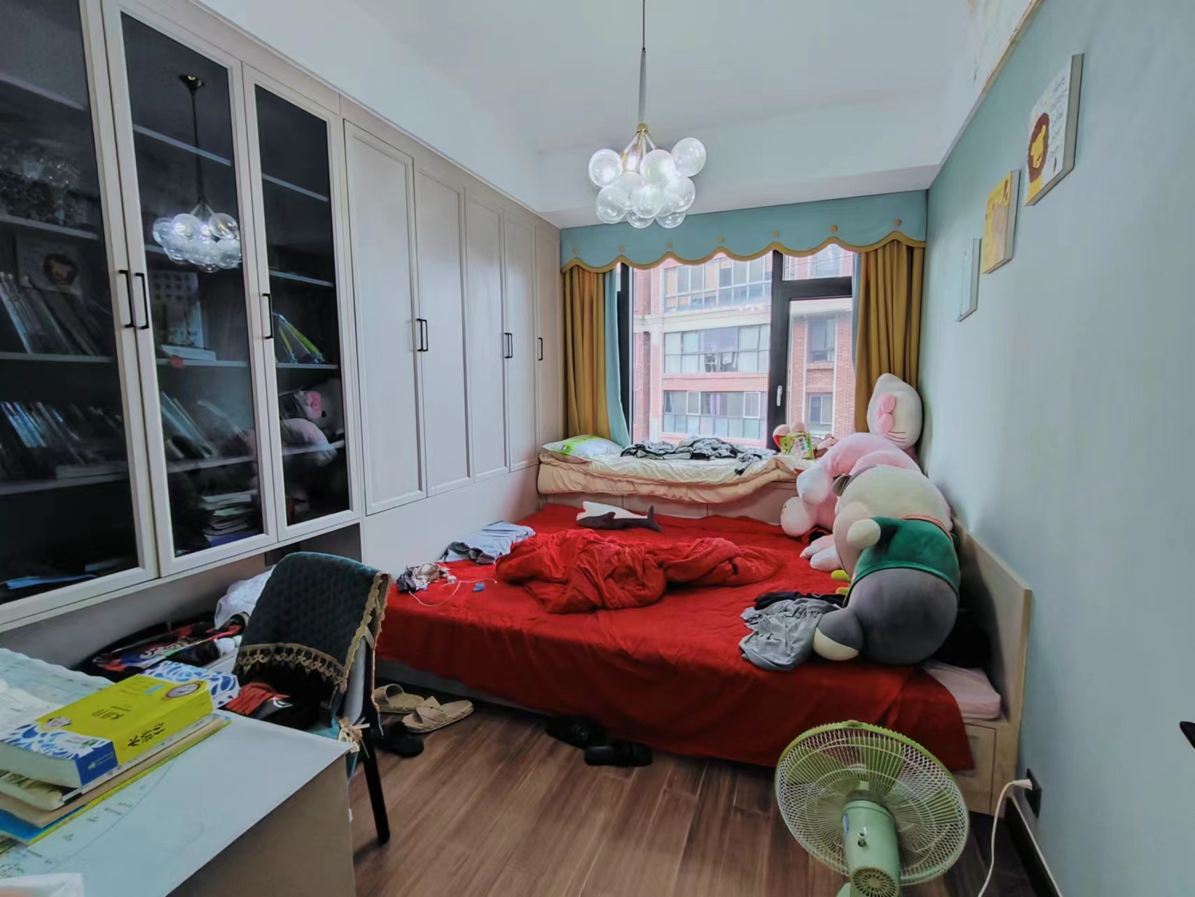 翡翠公园(北大资源) 4室3厅3卫 190.0万 翡翠公园(北大资源) 4室3厅3卫 190.0万室内图