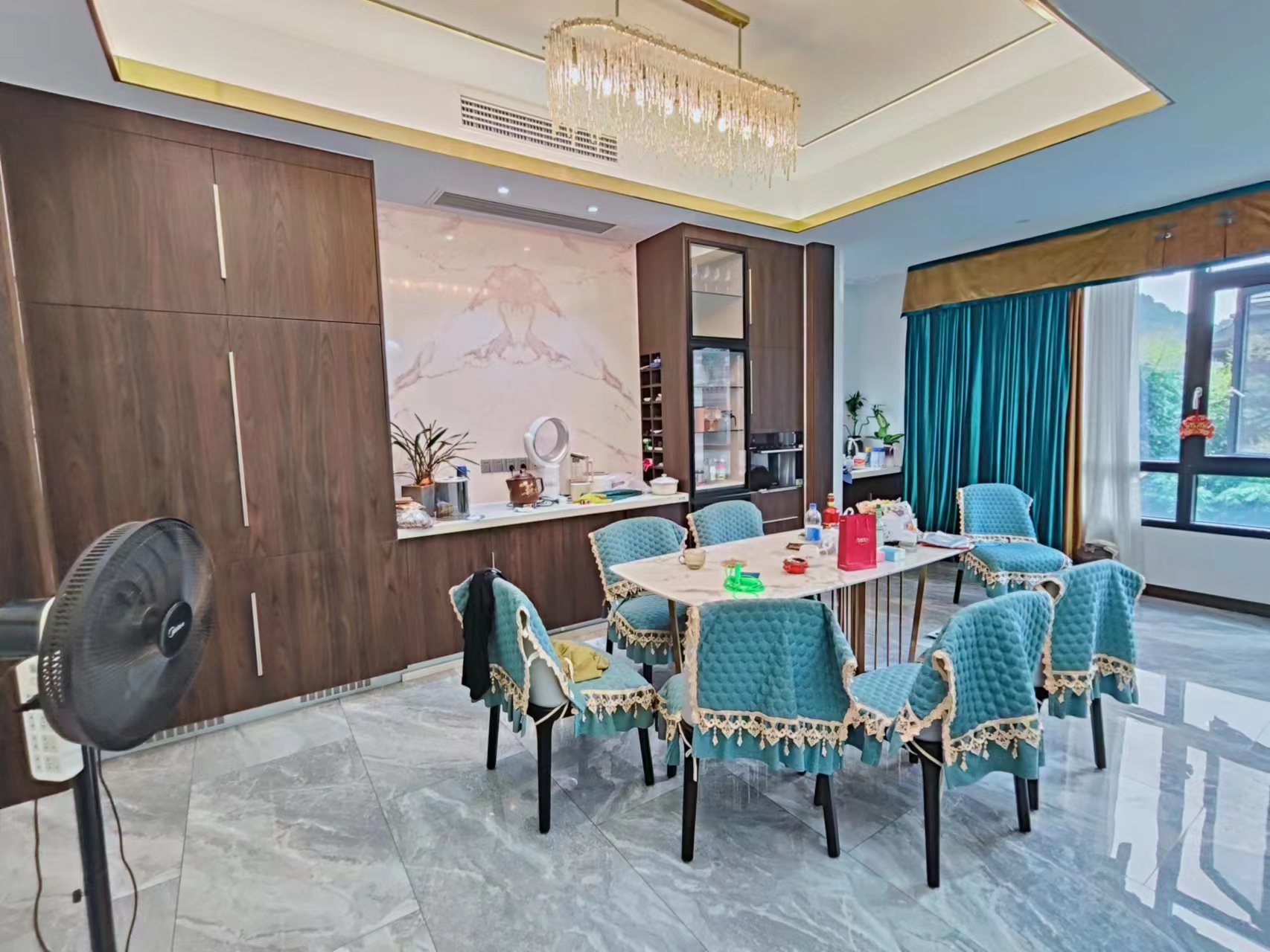 翡翠公园(北大资源) 4室3厅3卫 190.0万 翡翠公园(北大资源) 4室3厅3卫 190.0万室内图