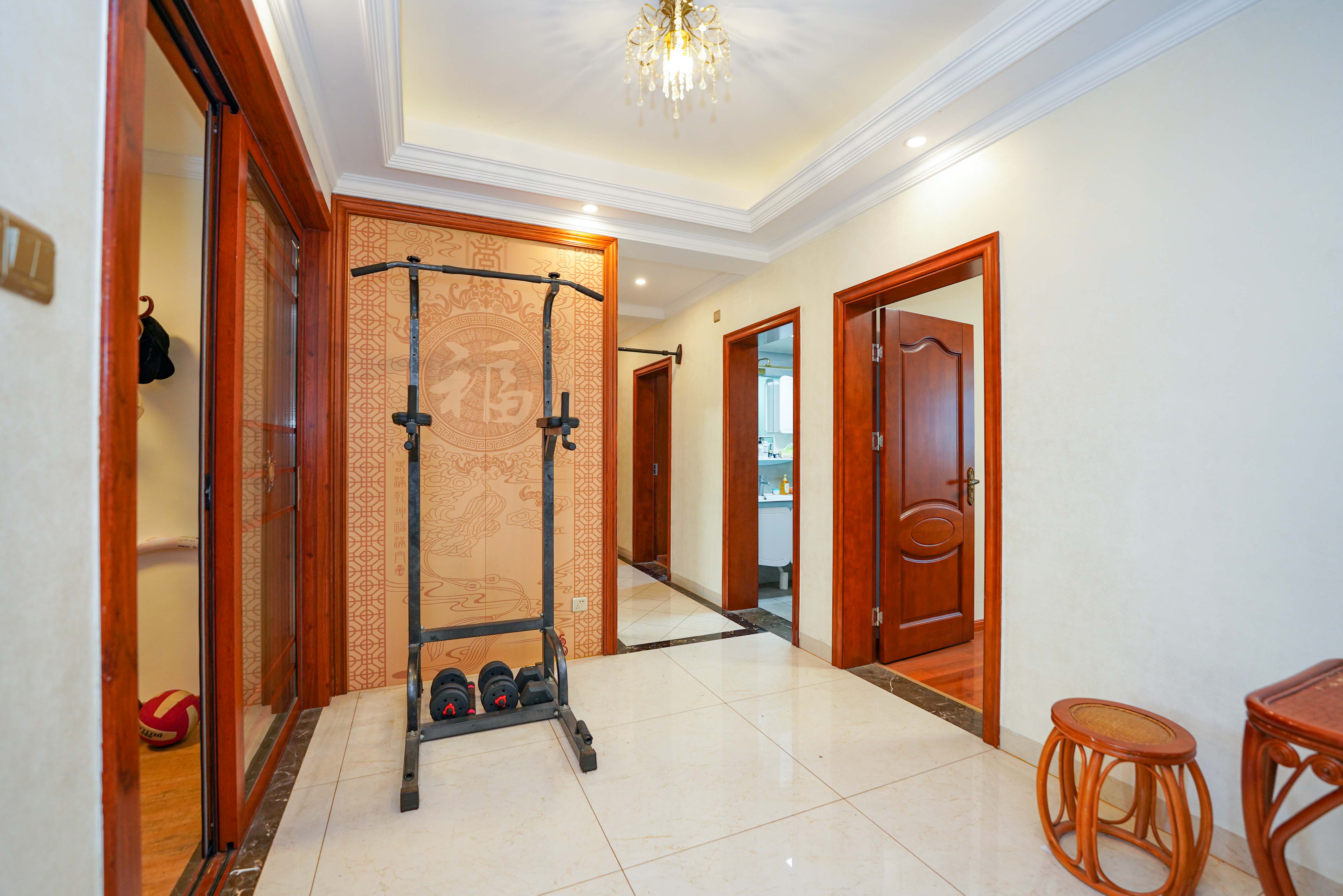 嘉华城(一期) 5室2厅2卫 208.00万 嘉华城(一期) 5室2厅2卫 208.00万其他