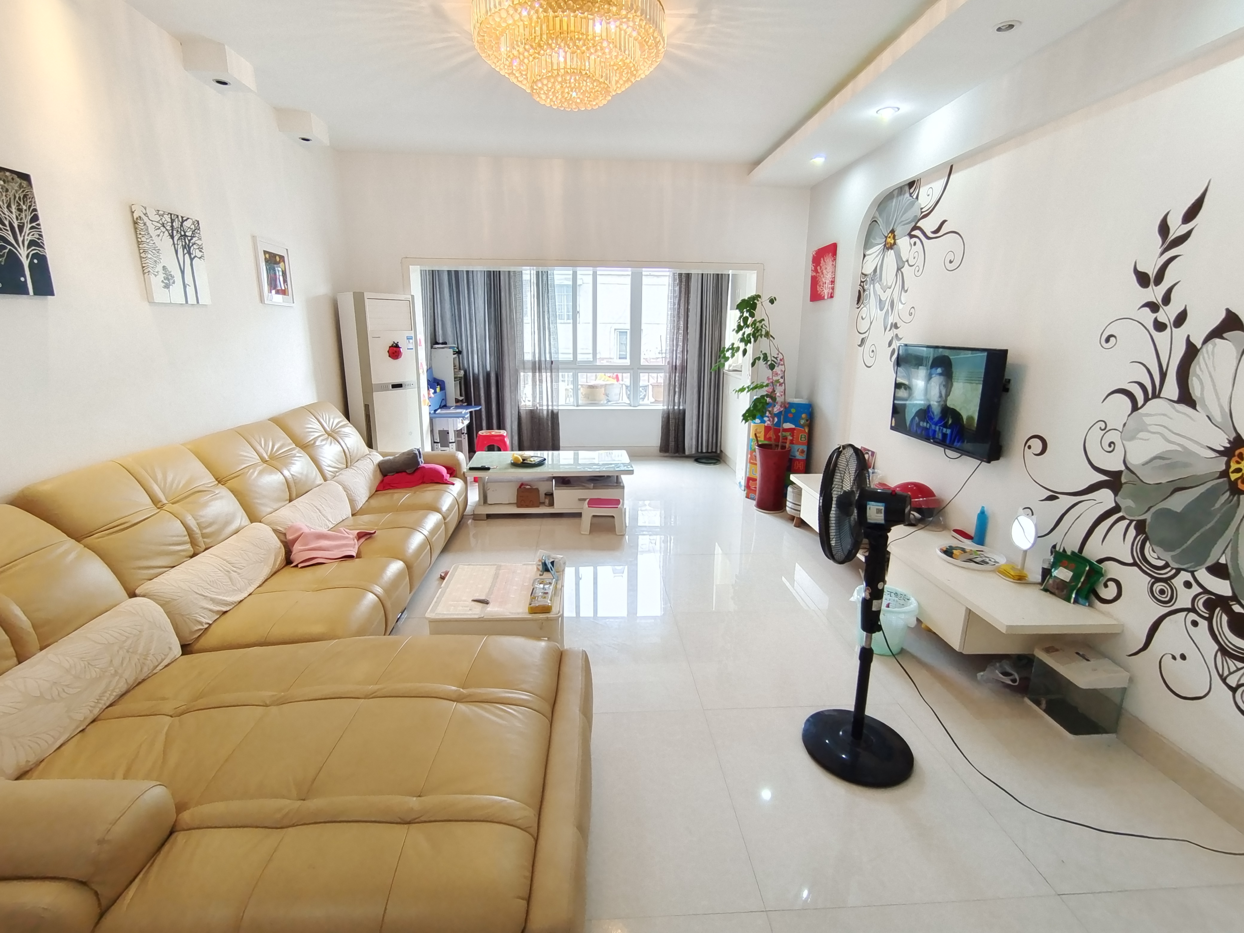 熹悦花都 3室2厅2卫 48.0万 熹悦花都 3室2厅2卫 48.0万室内图