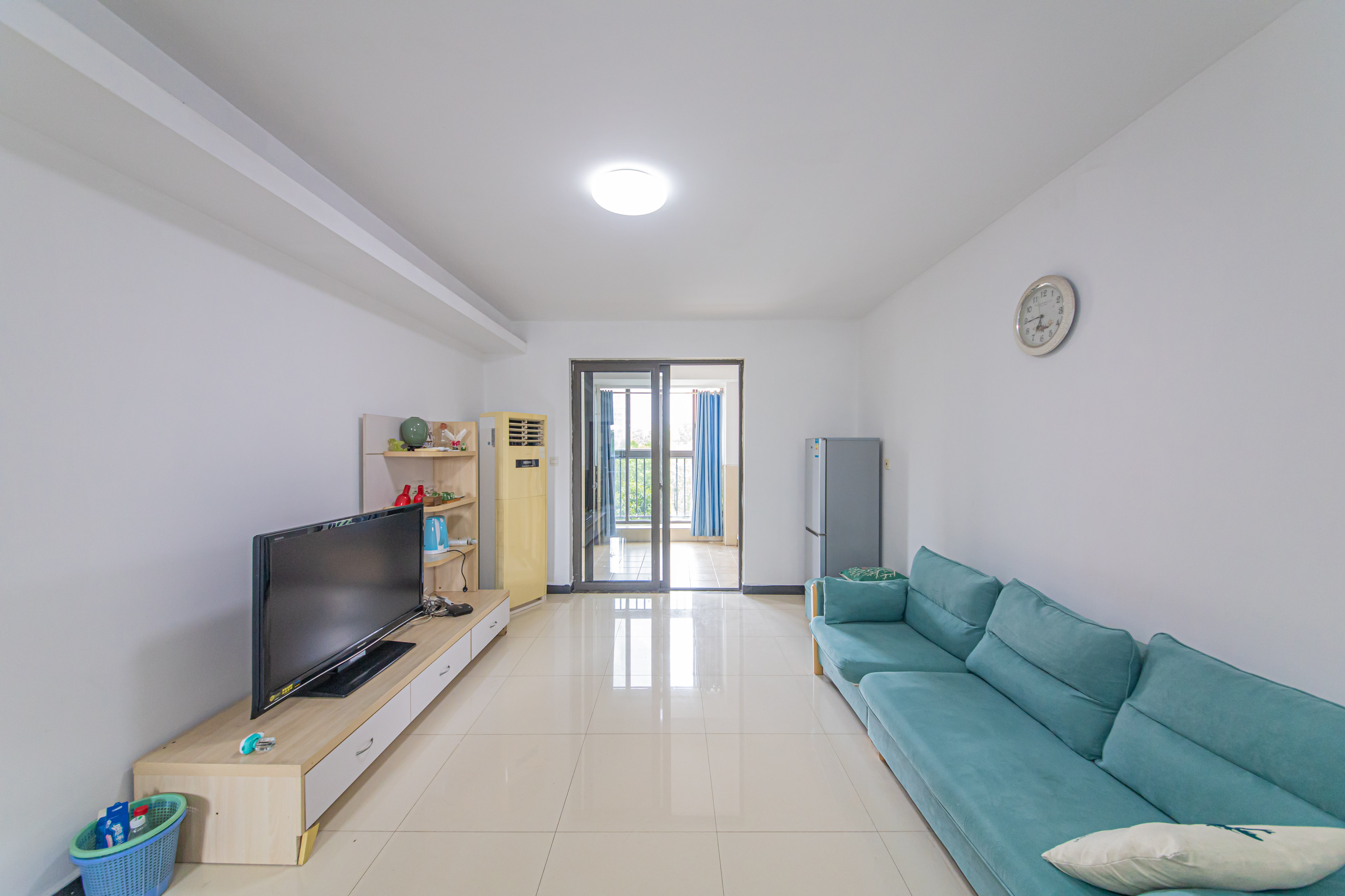 绿地公馆(绿地名邸)  2室2厅1卫    97.0万 绿地公馆(绿地名邸)  2室2厅1卫    97.0万客厅