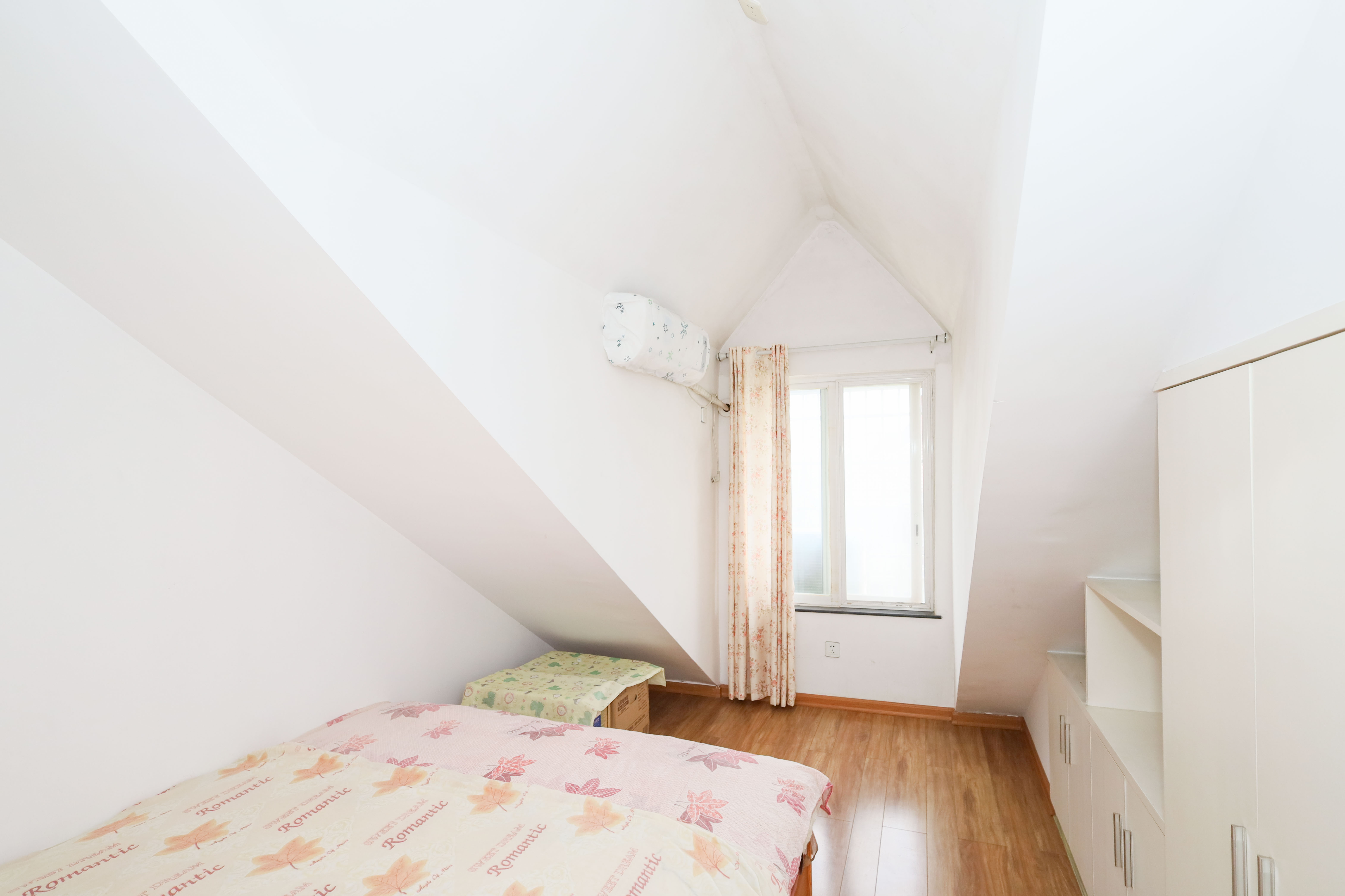 山水英伦 3室2厅2卫 68.0万 山水英伦 3室2厅2卫 68.0万其他