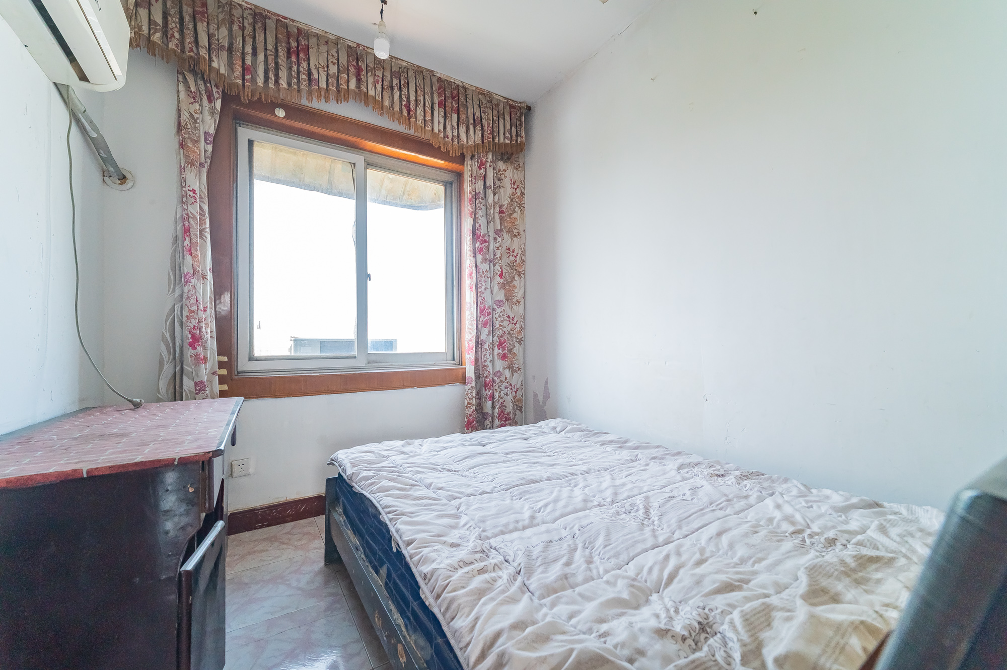 星沙交通局宿舍 3室2厅1卫 32.00万 星沙交通局宿舍 3室2厅1卫 32.00万卧室