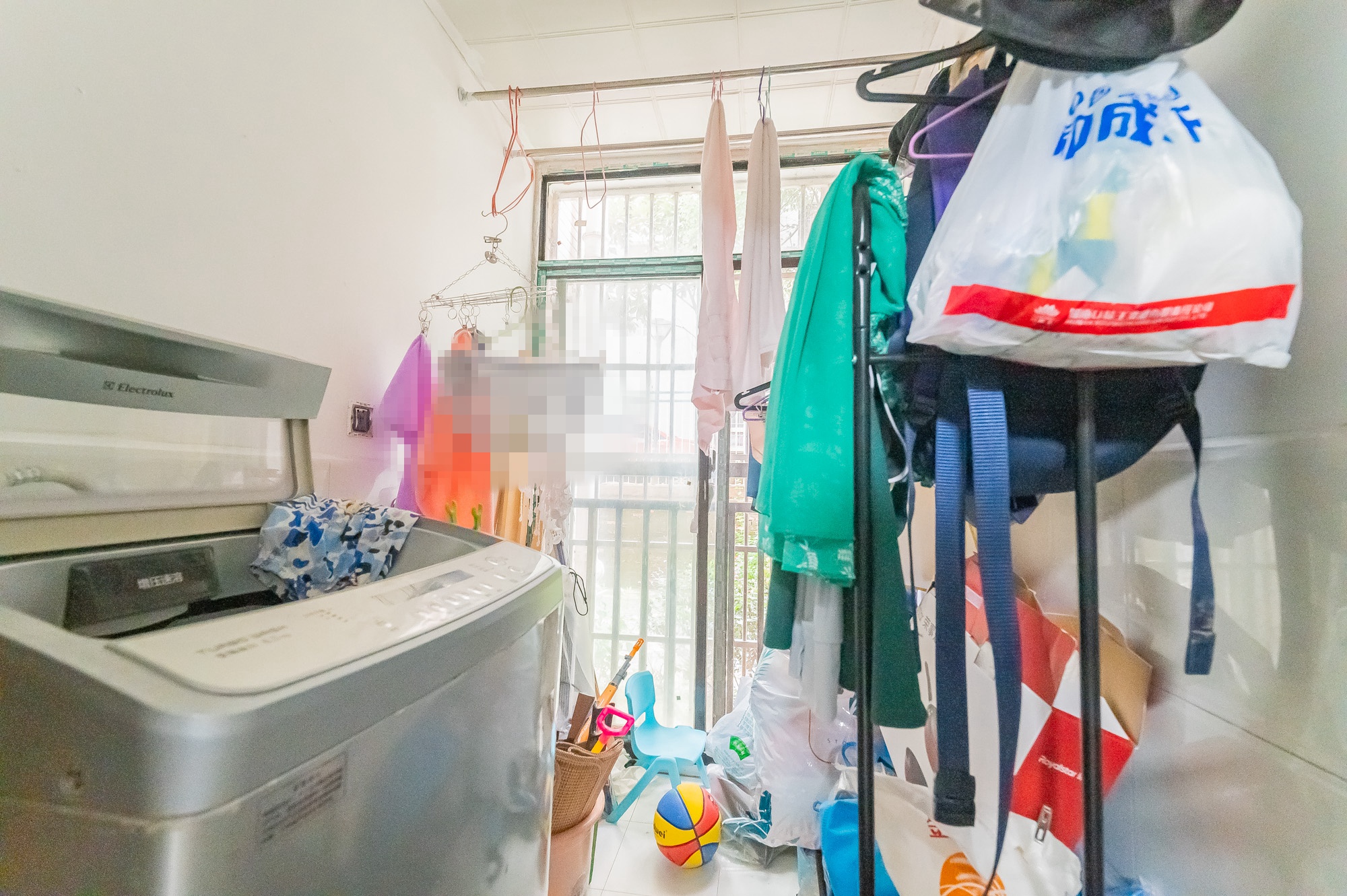 圆梦康乐城 1室1厅1卫 25.0万 圆梦康乐城 1室1厅1卫 25.0万阳台