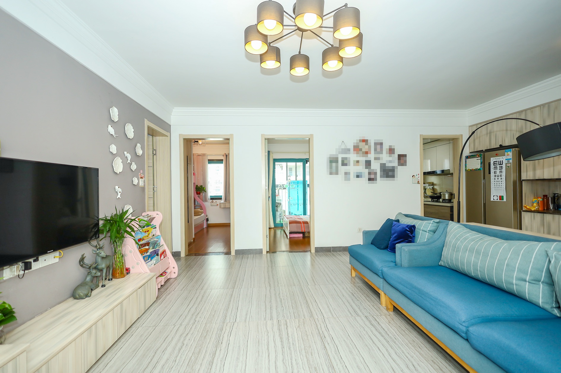 蝴蝶谷 3室2厅1卫 89.8万 蝴蝶谷 3室2厅1卫 89.8万客厅