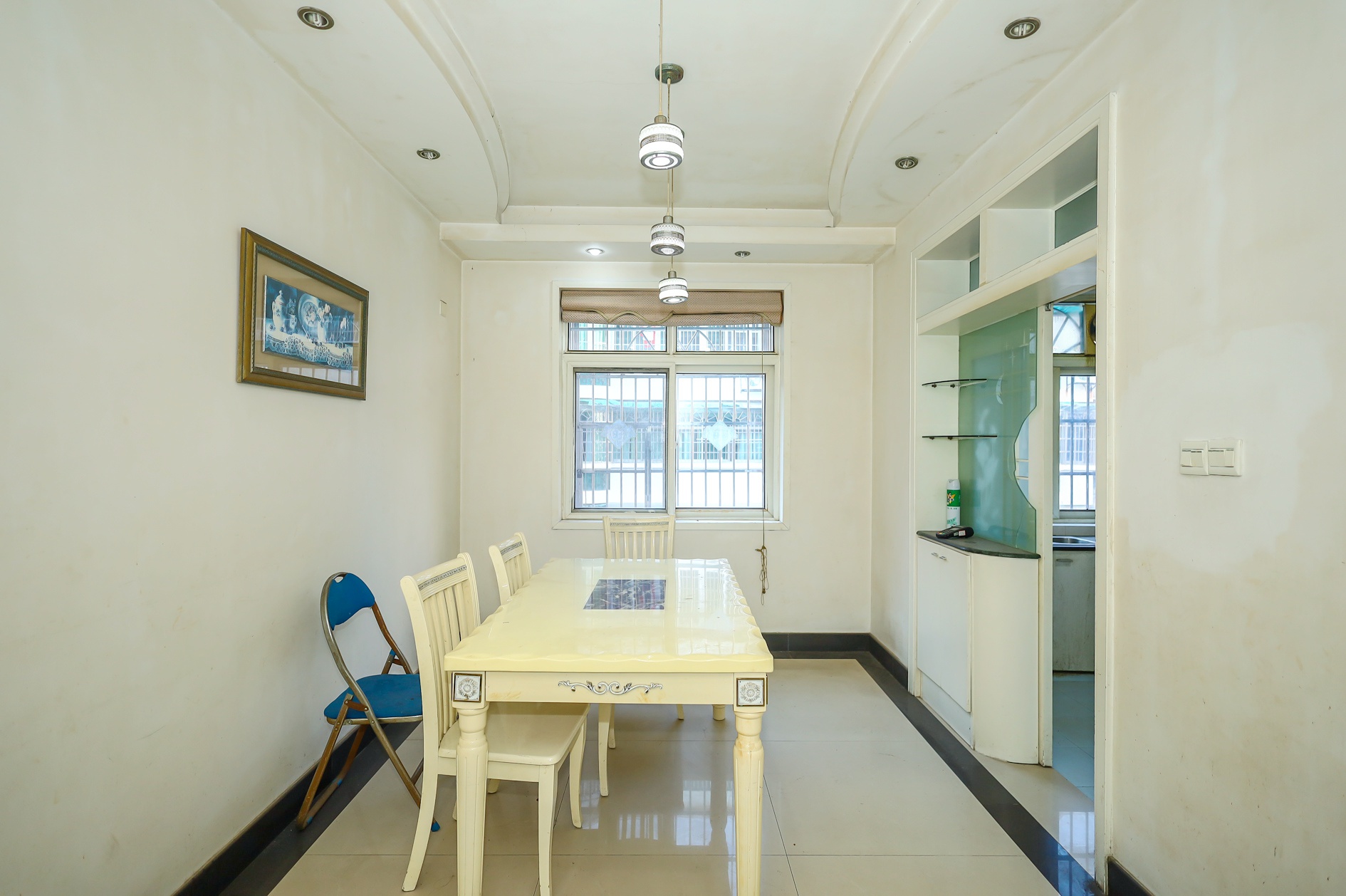 圆梦家园  4室2厅2卫    65.0万 圆梦家园  4室2厅2卫    65.0万客厅