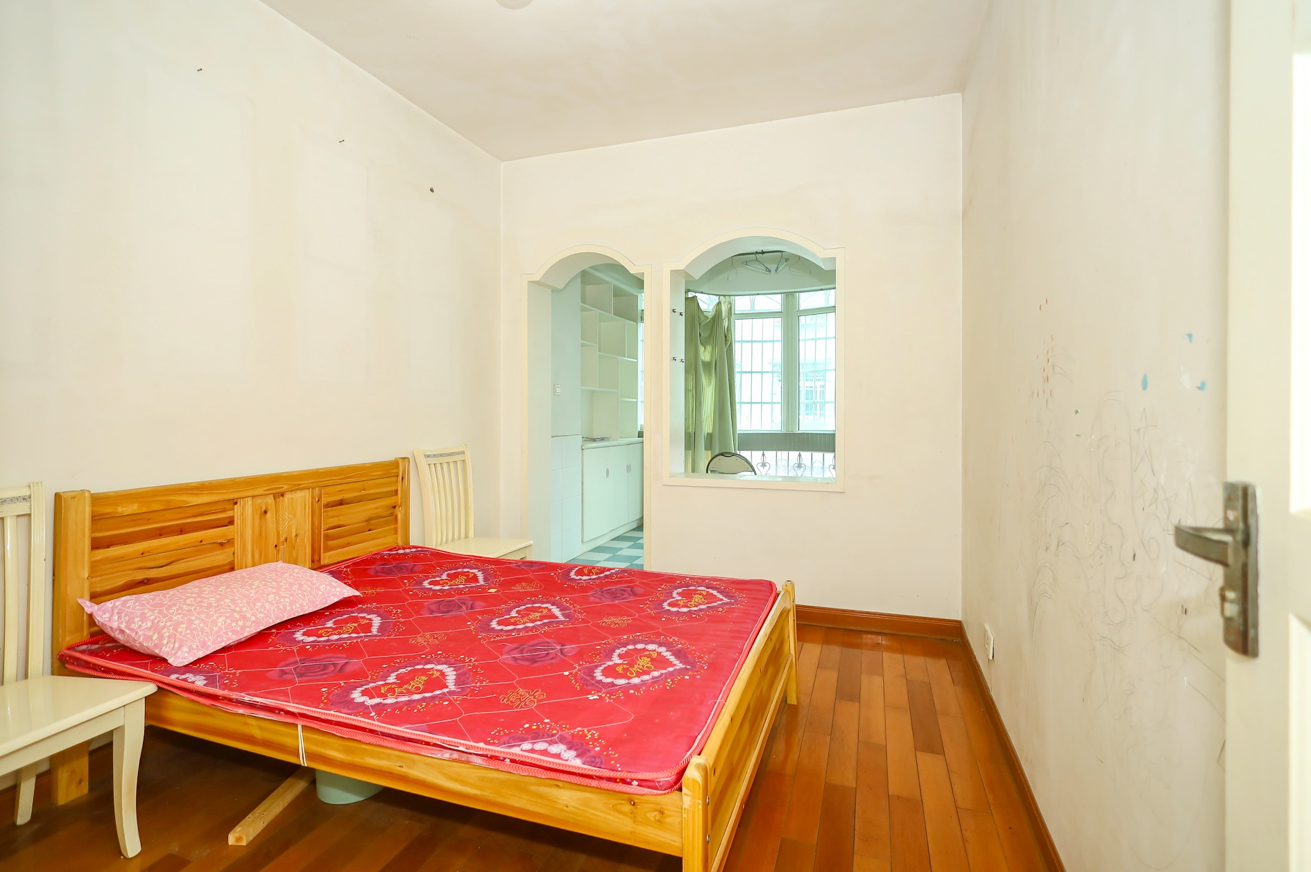 圆梦家园  4室2厅2卫    65.0万 圆梦家园  4室2厅2卫    65.0万卧室