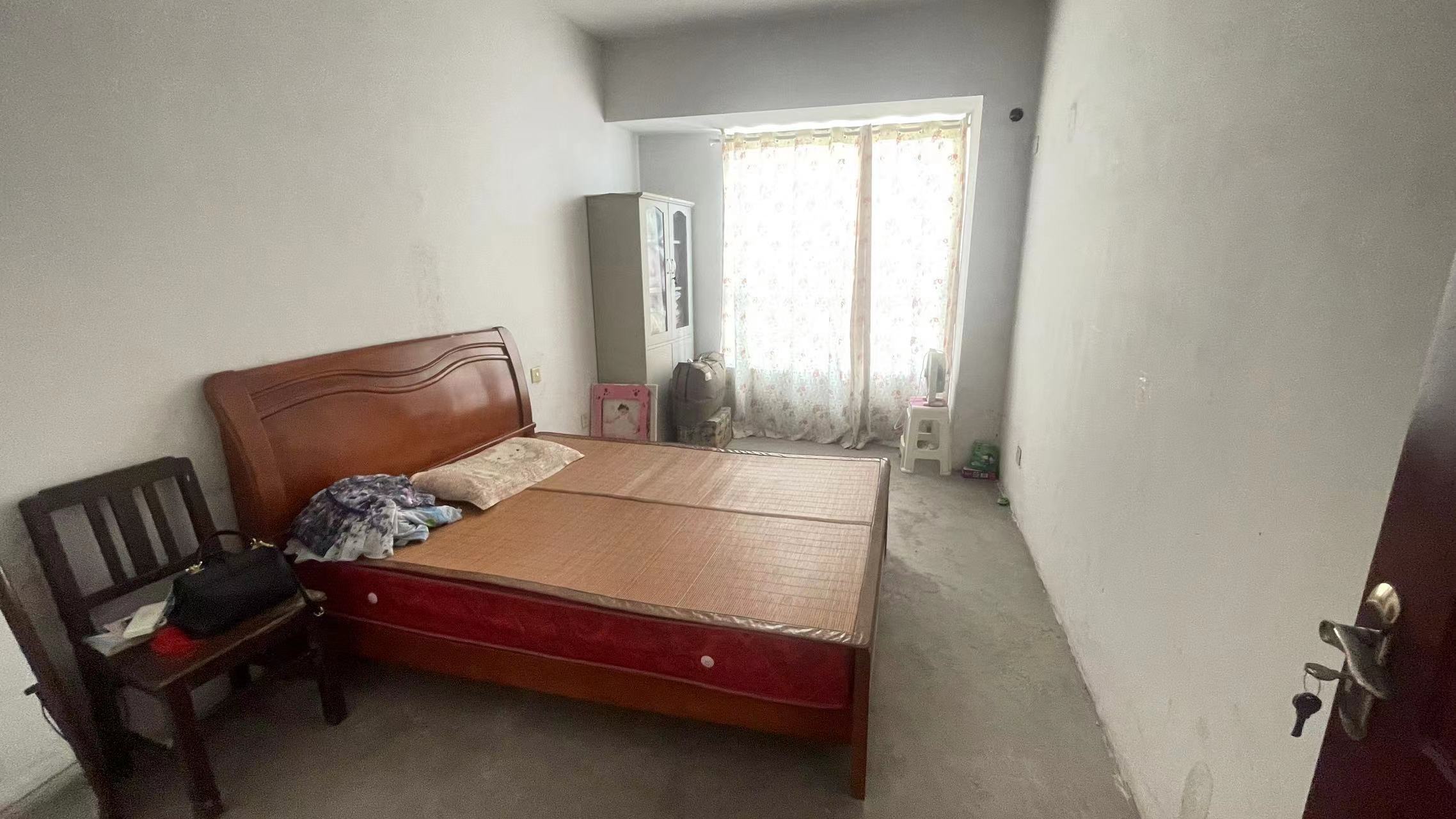 荷塘月色红旗南路46号 3室2厅2卫 53.8万 荷塘月色红旗南路46号 3室2厅2卫 53.8万室内图