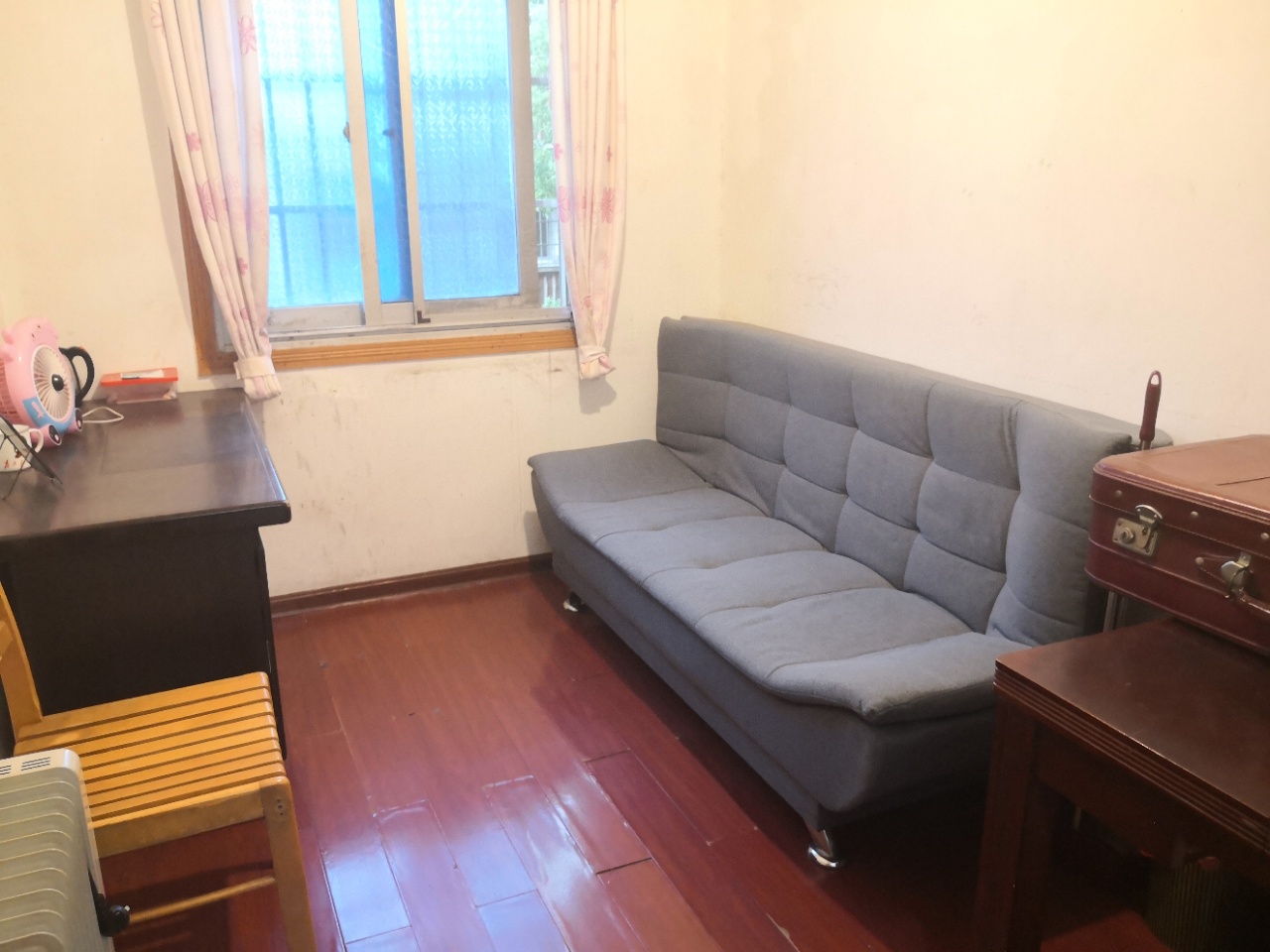 430朝阳村(宋家桥朝阳村) 2室2厅1卫 13.8万 430朝阳村(宋家桥朝阳村) 2室2厅1卫 13.8万室内图