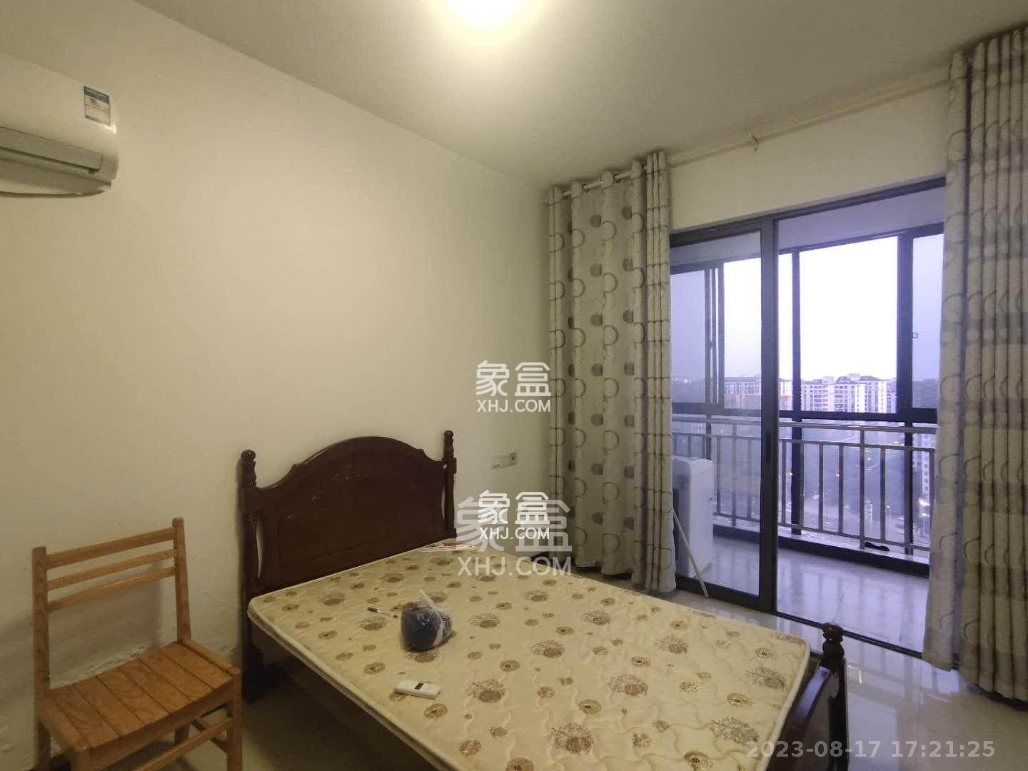 鑫远湘府逸园  3室2厅2卫   2300.00元/月室内图