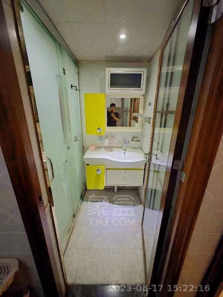 裕景龙苑 3室2厅2卫 1500.00元/月 裕景龙苑 3室2厅2卫 1500.00元/月室内图