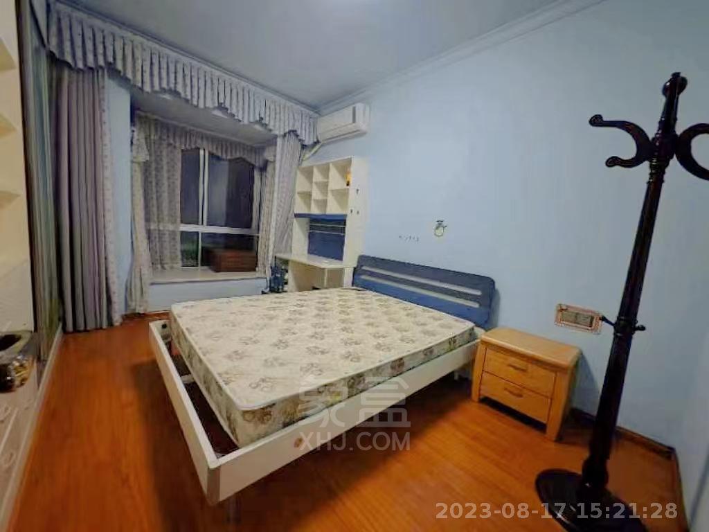 裕景龙苑 3室2厅2卫 1500.00元/月 裕景龙苑 3室2厅2卫 1500.00元/月室内图