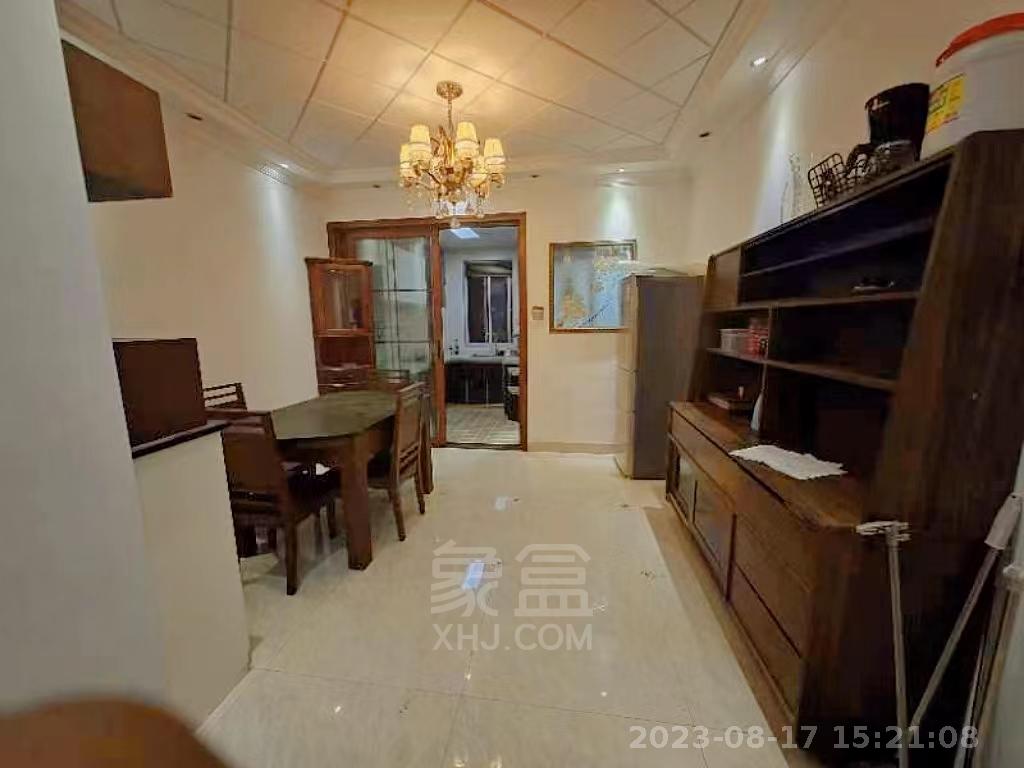 裕景龙苑 3室2厅2卫 1500.00元/月 裕景龙苑 3室2厅2卫 1500.00元/月室内图