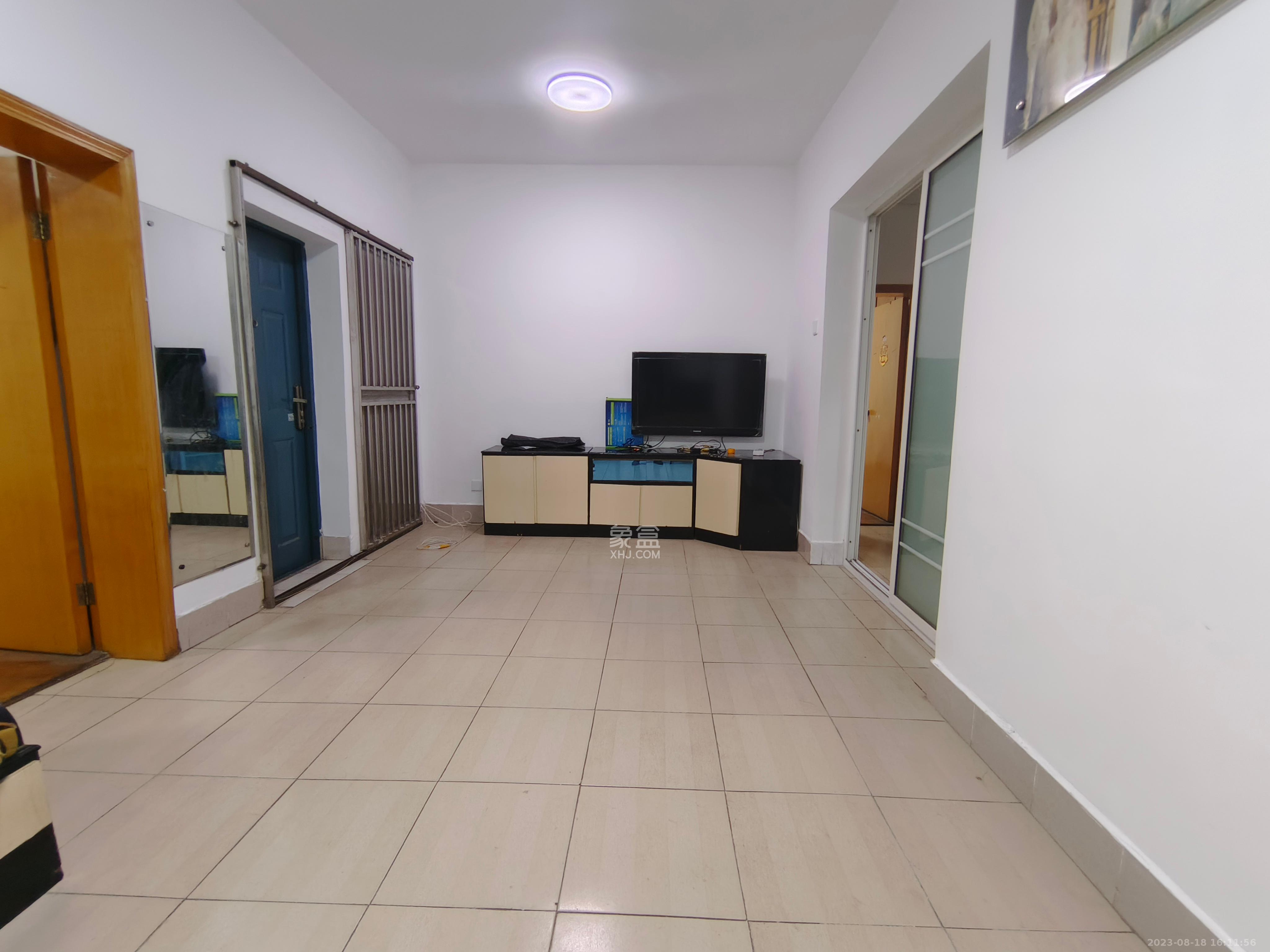 市城市公用设施开发公司宿舍 3室1厅1卫 2100.00元/月 市城市公用设施开发公司宿舍 3室1厅1卫 2100.00元/月室内图