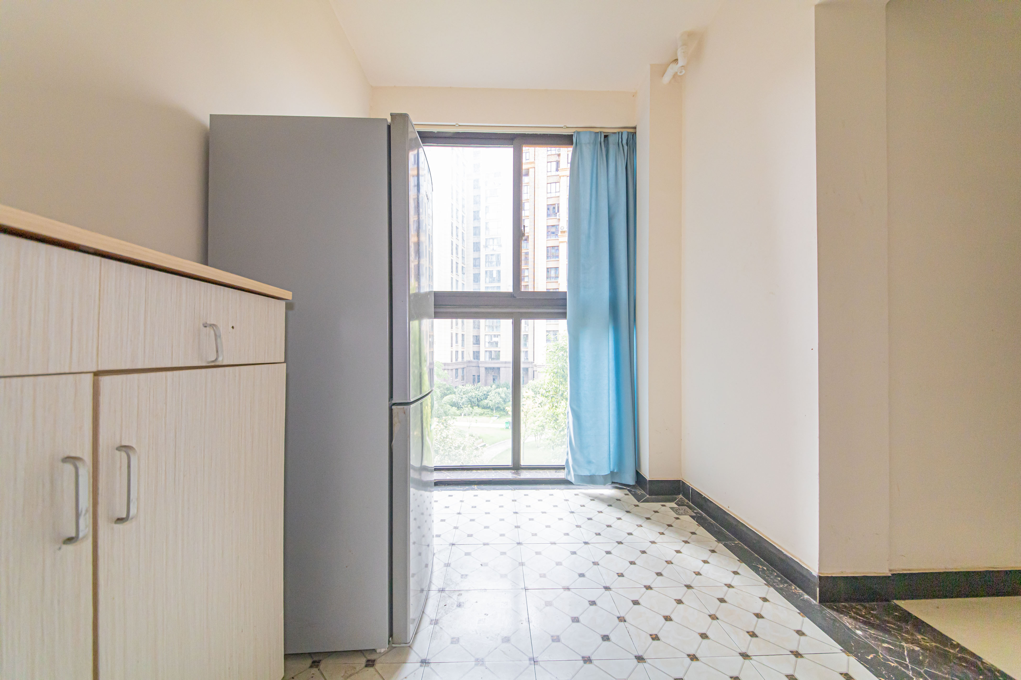 鑫远悦城（鑫远悦时代）  3室2厅2卫    116.0万其他