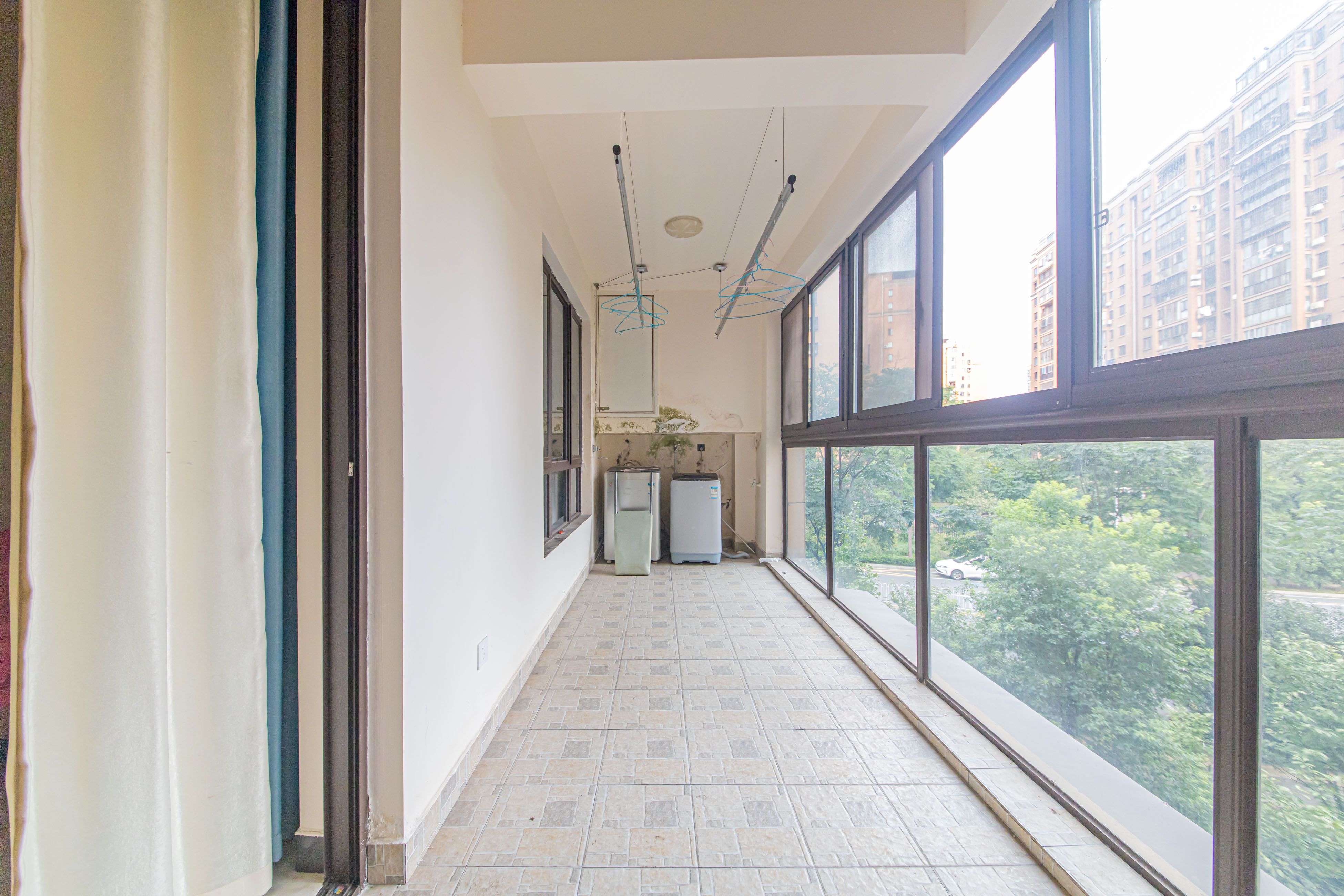 鑫远悦城（鑫远悦时代）  3室2厅2卫    116.0万阳台