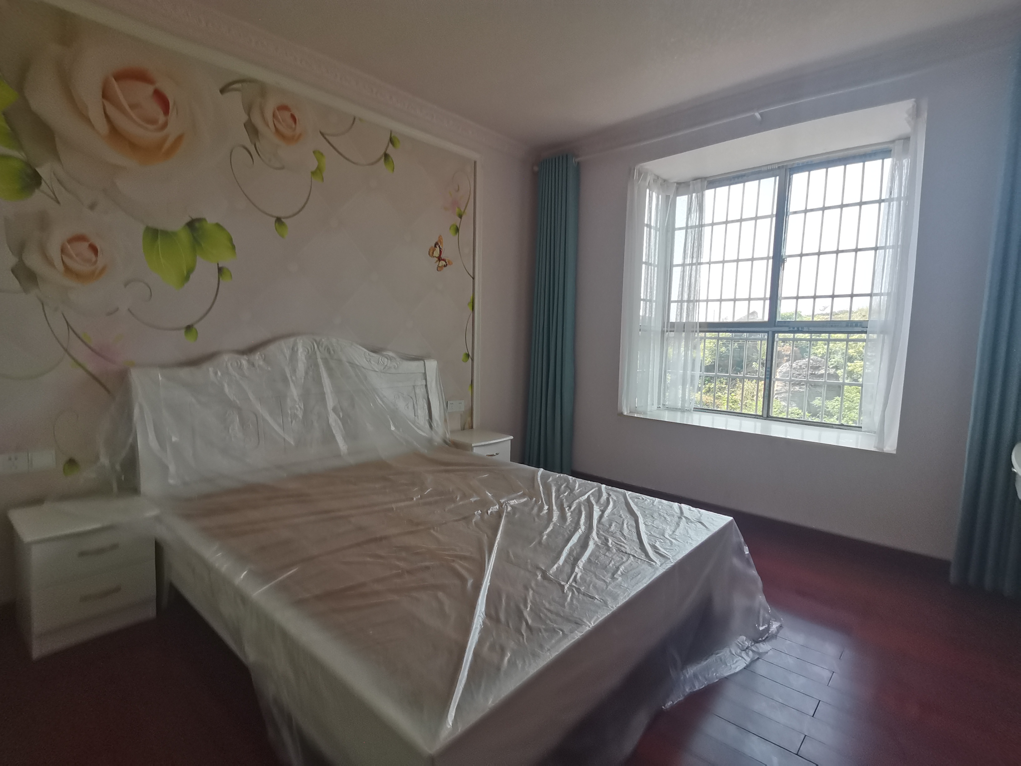 君怡家园 3室2厅2卫 72.80万 君怡家园 3室2厅2卫 72.80万客厅