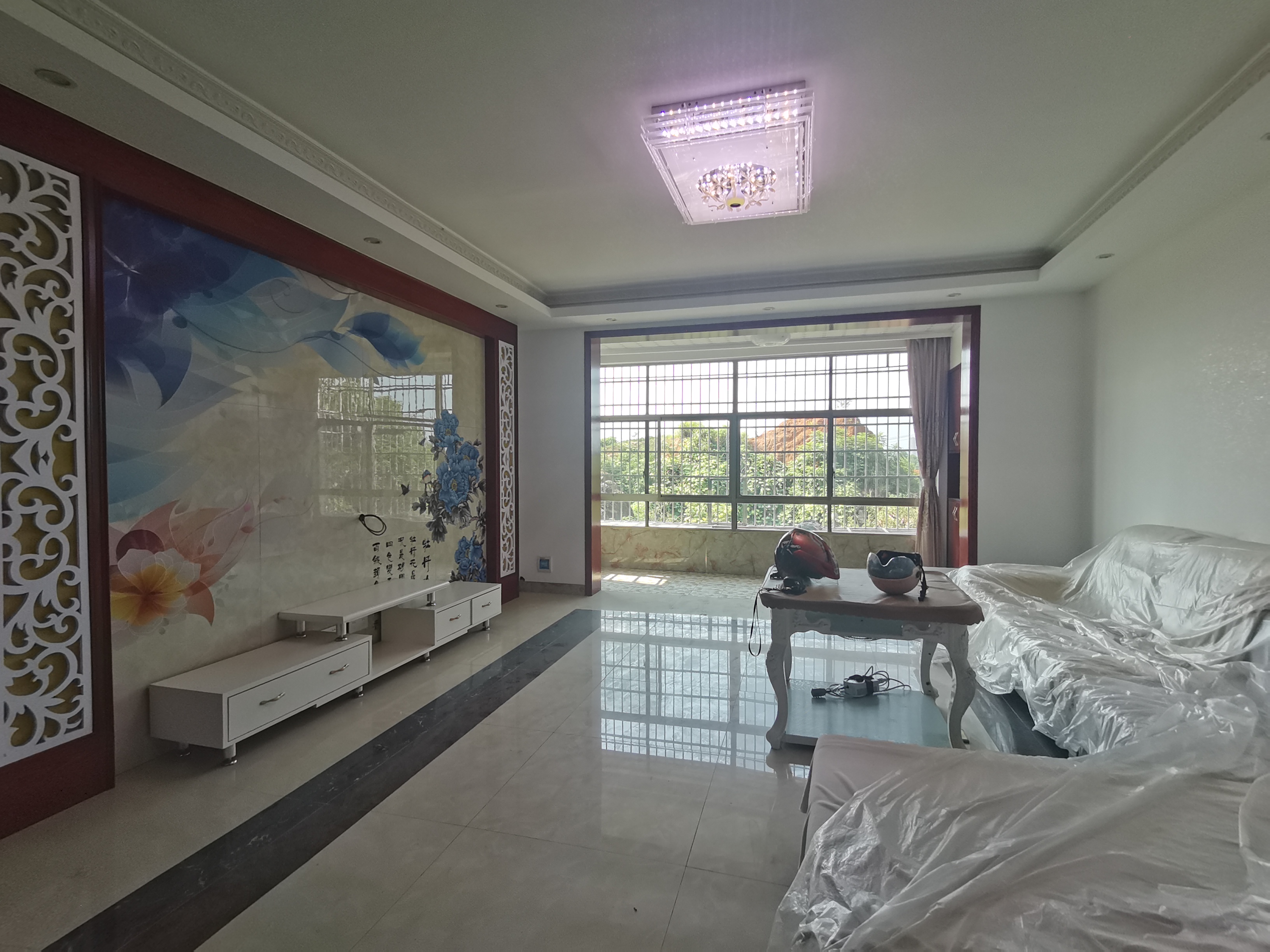 君怡家园 3室2厅2卫 72.80万 君怡家园 3室2厅2卫 72.80万客厅