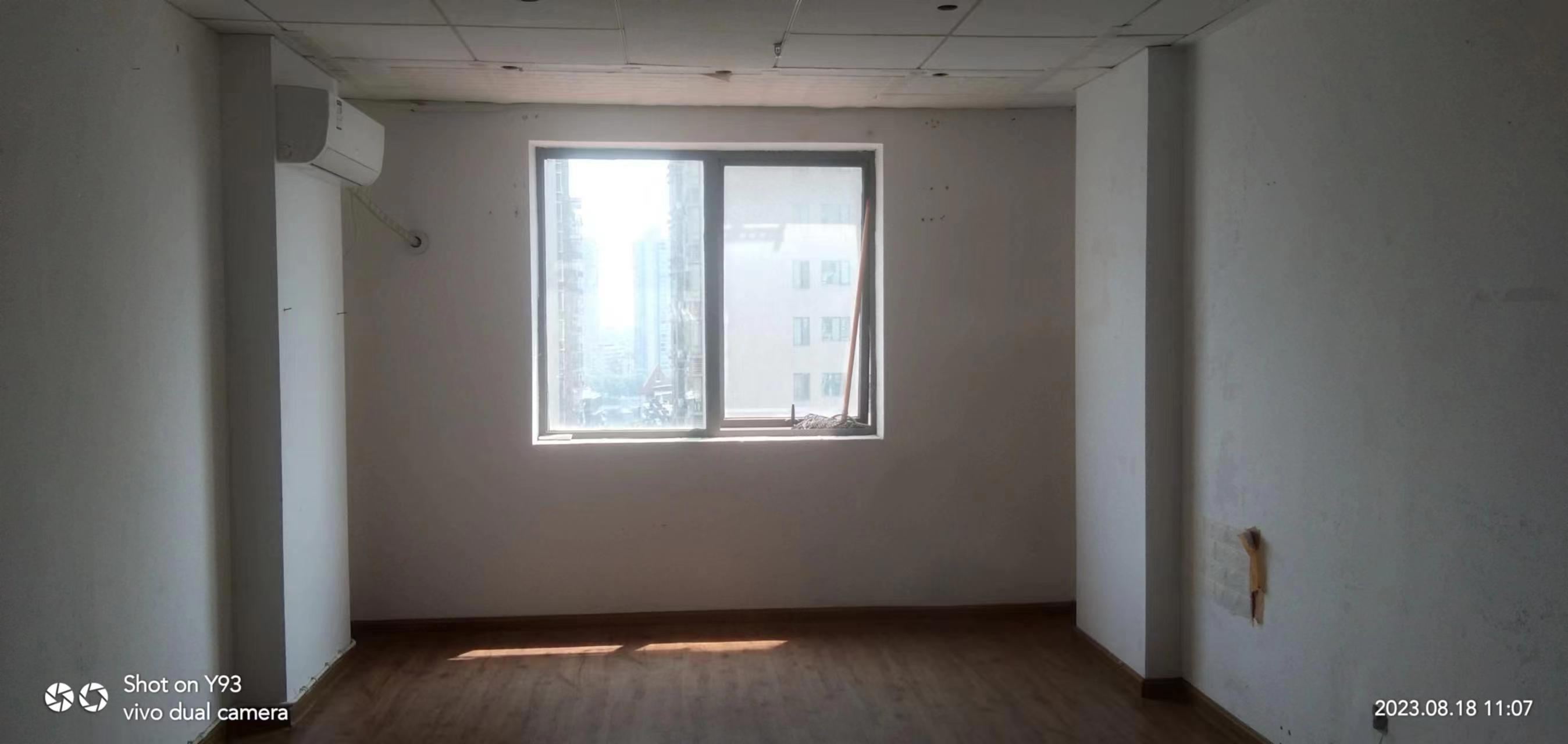 鼎丰国际  1室0厅0卫   1300.00元/月室内图