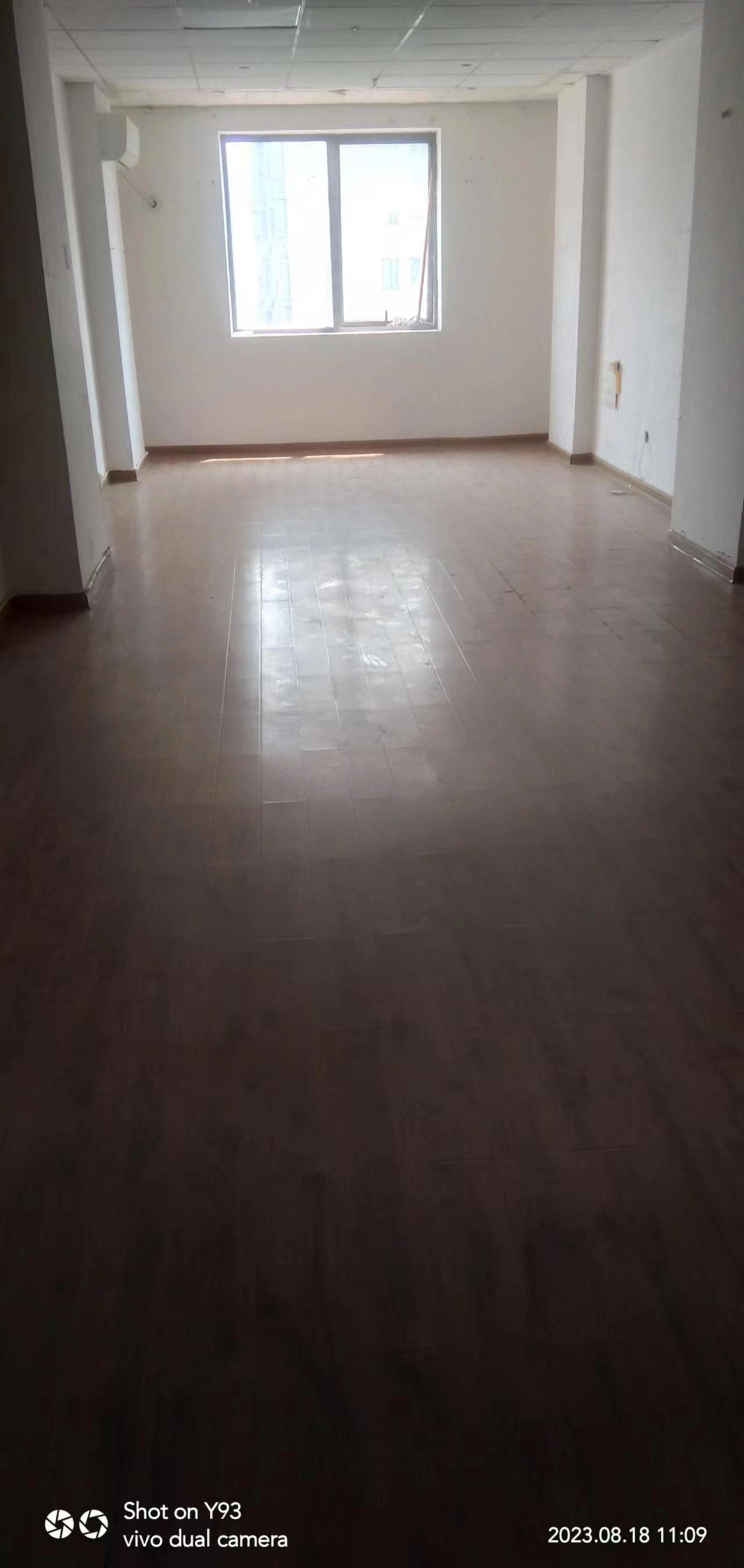 鼎丰国际  1室0厅0卫   1300.00元/月室内图
