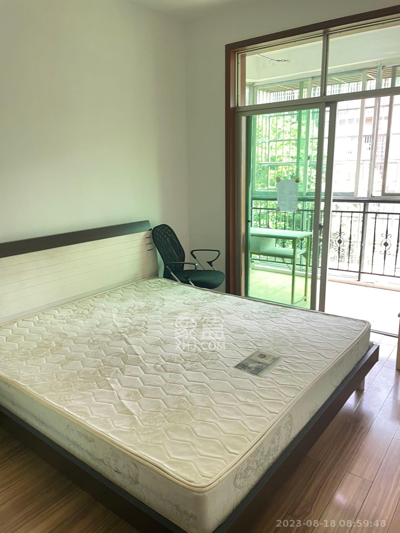 洞井一小区  3室2厅2卫   2000.00元/月室内图