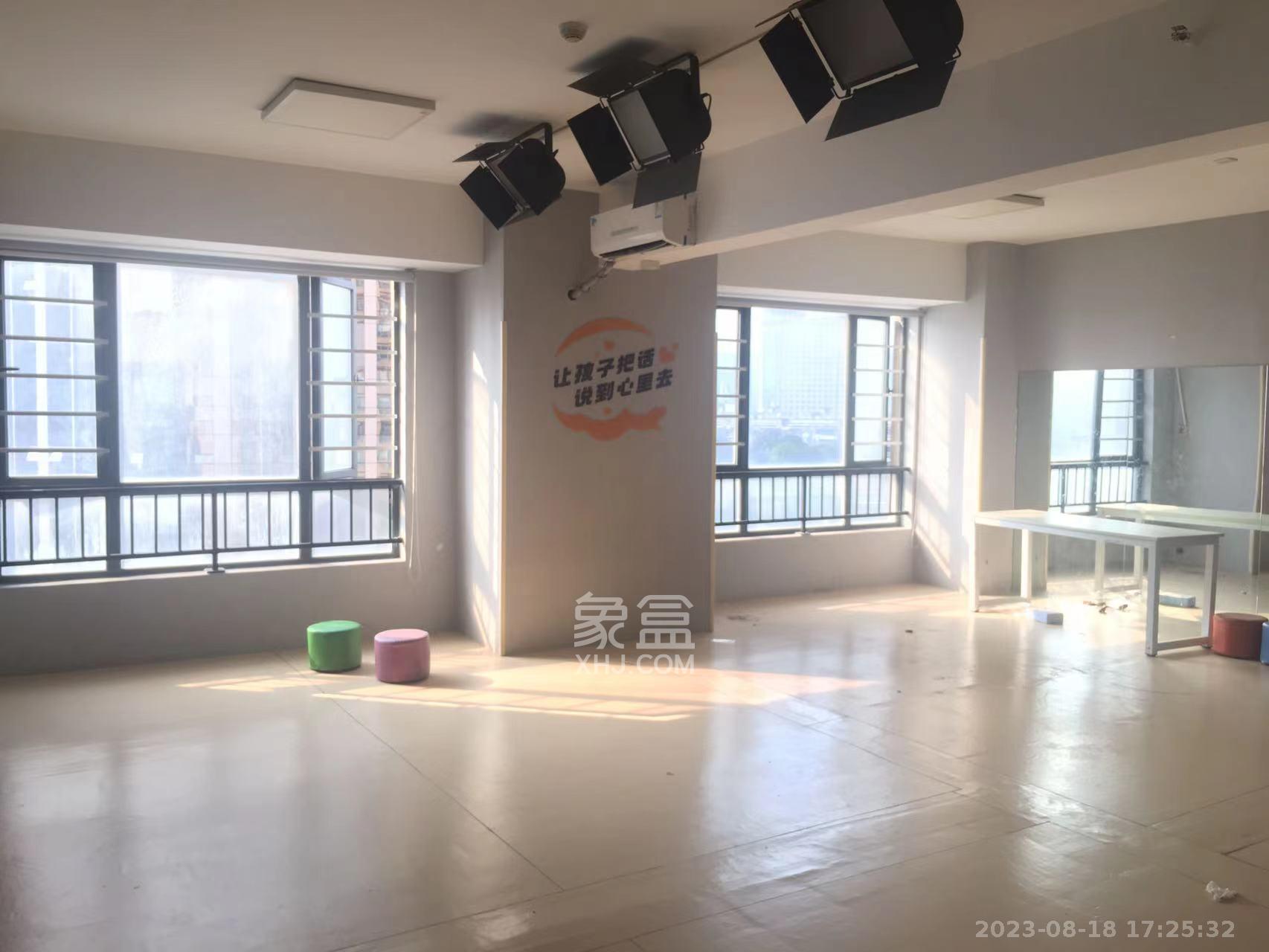 万博汇  1室1厅1卫   1800.00元/月室内图