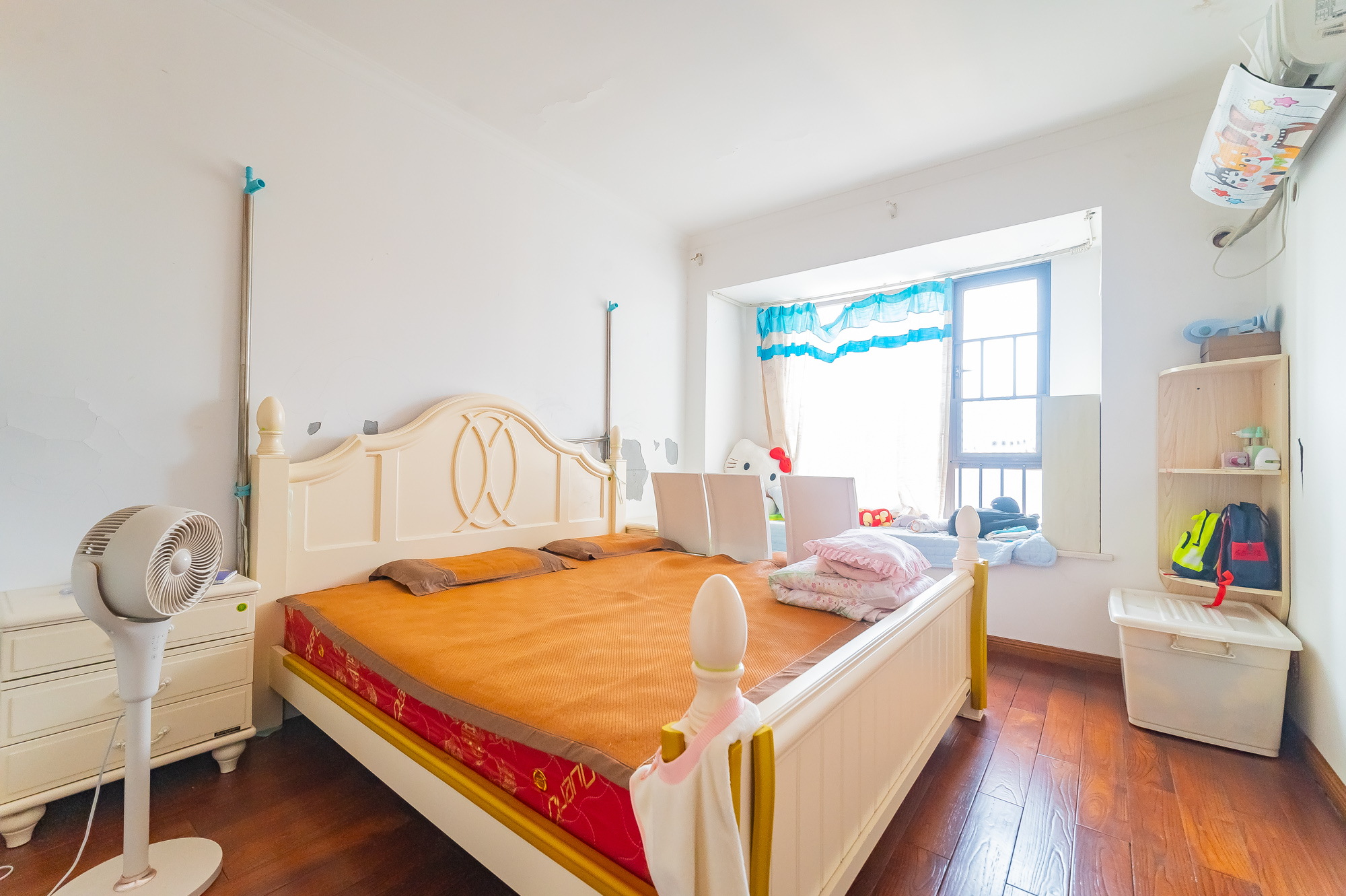 华润凤凰城三期 2室2厅1卫 54.0万 华润凤凰城三期 2室2厅1卫 54.0万卧室