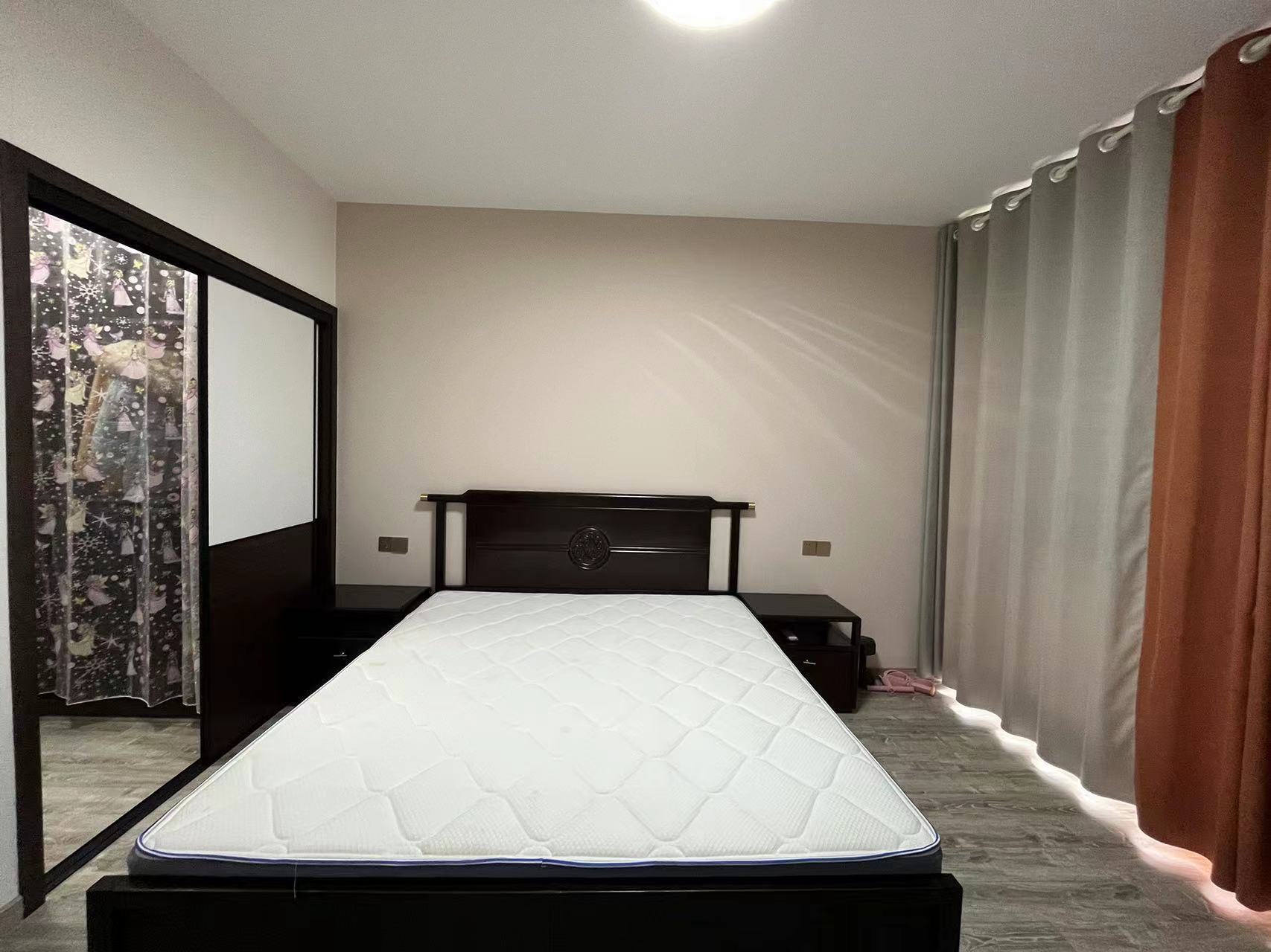 金轮津桥华府 4室2厅2卫 130.0万 金轮津桥华府 4室2厅2卫 130.0万室内图