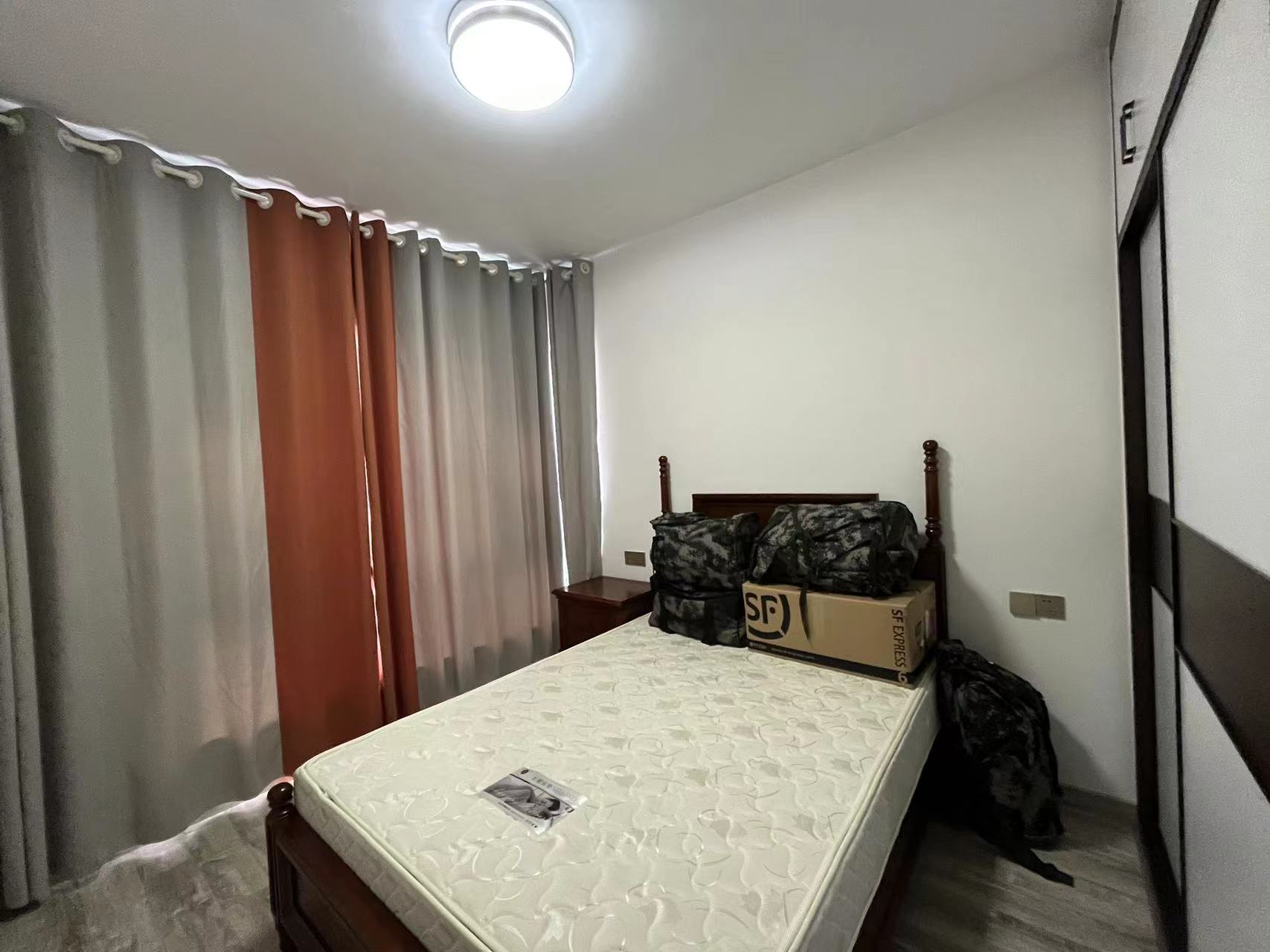 金轮津桥华府 4室2厅2卫 130.0万 金轮津桥华府 4室2厅2卫 130.0万室内图